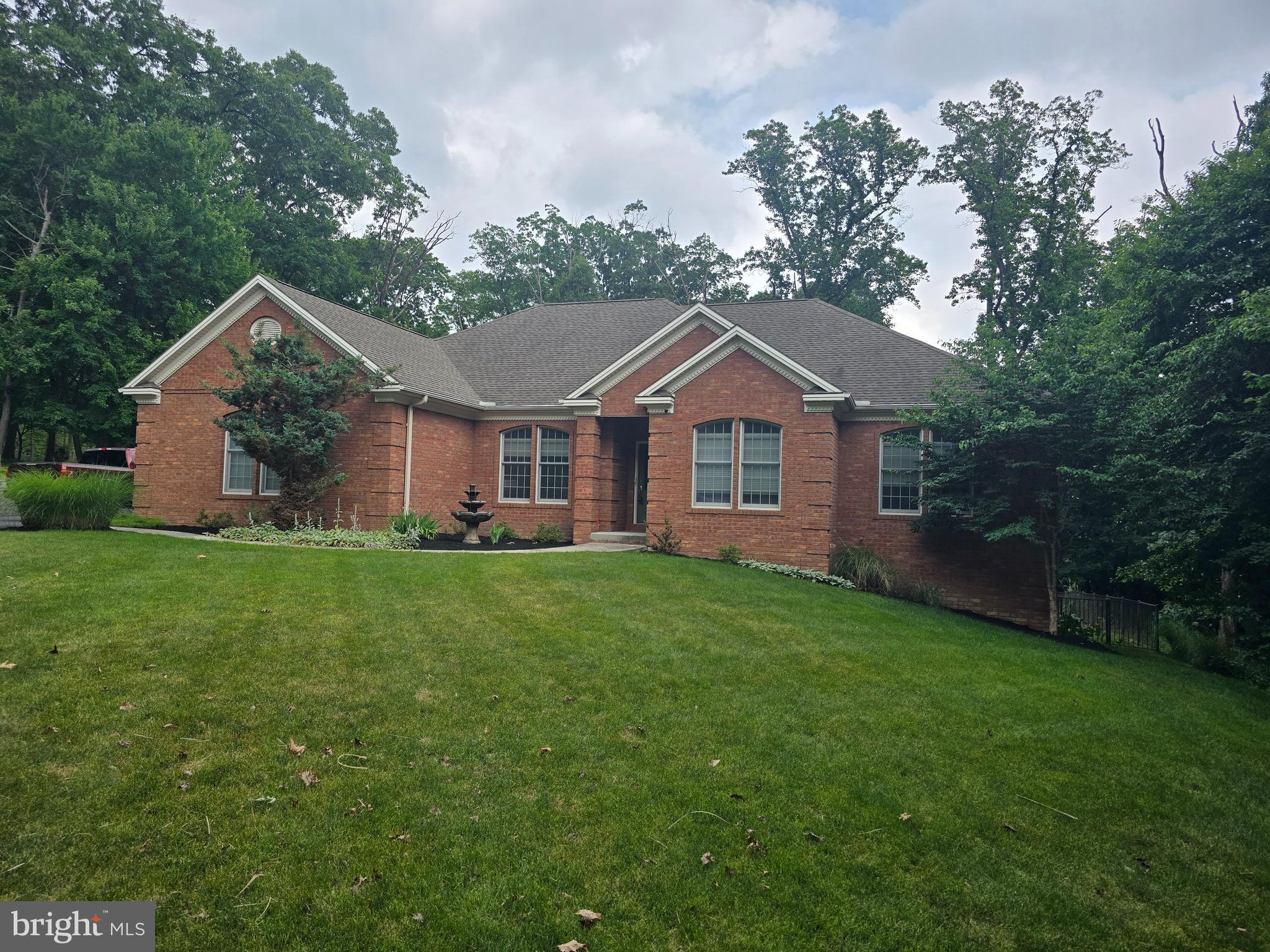 4805 MOUNTAIN RISE DRIVE