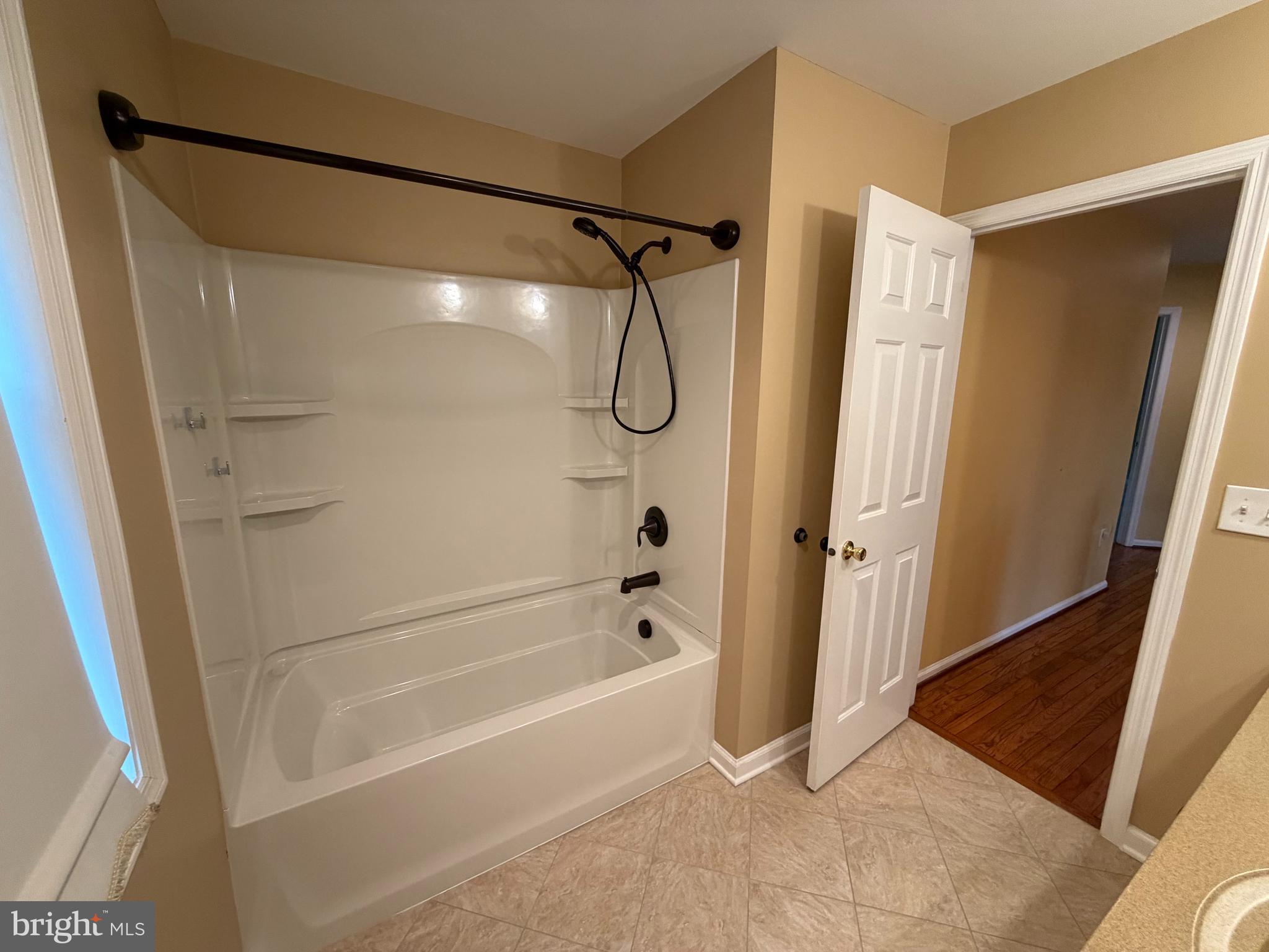 CLAIRBORNE - Residential