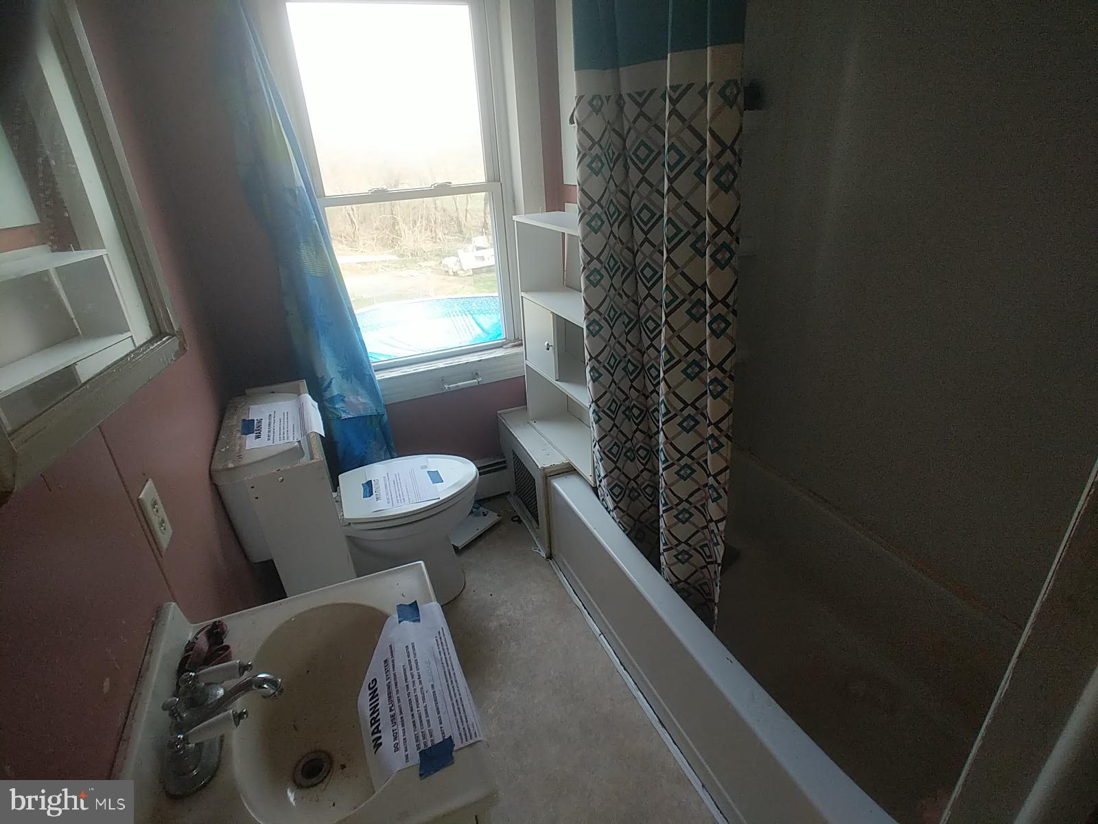 ROCK HALL - Residential