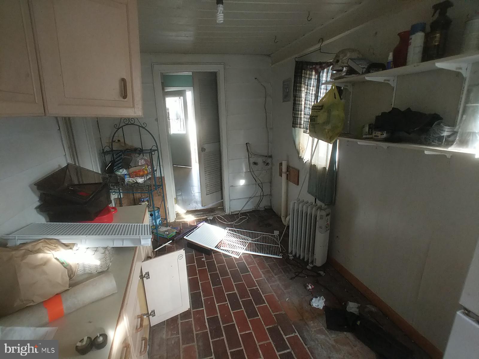 ROCK HALL - Residential