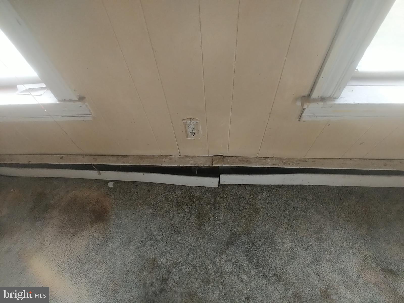 ROCK HALL - Residential