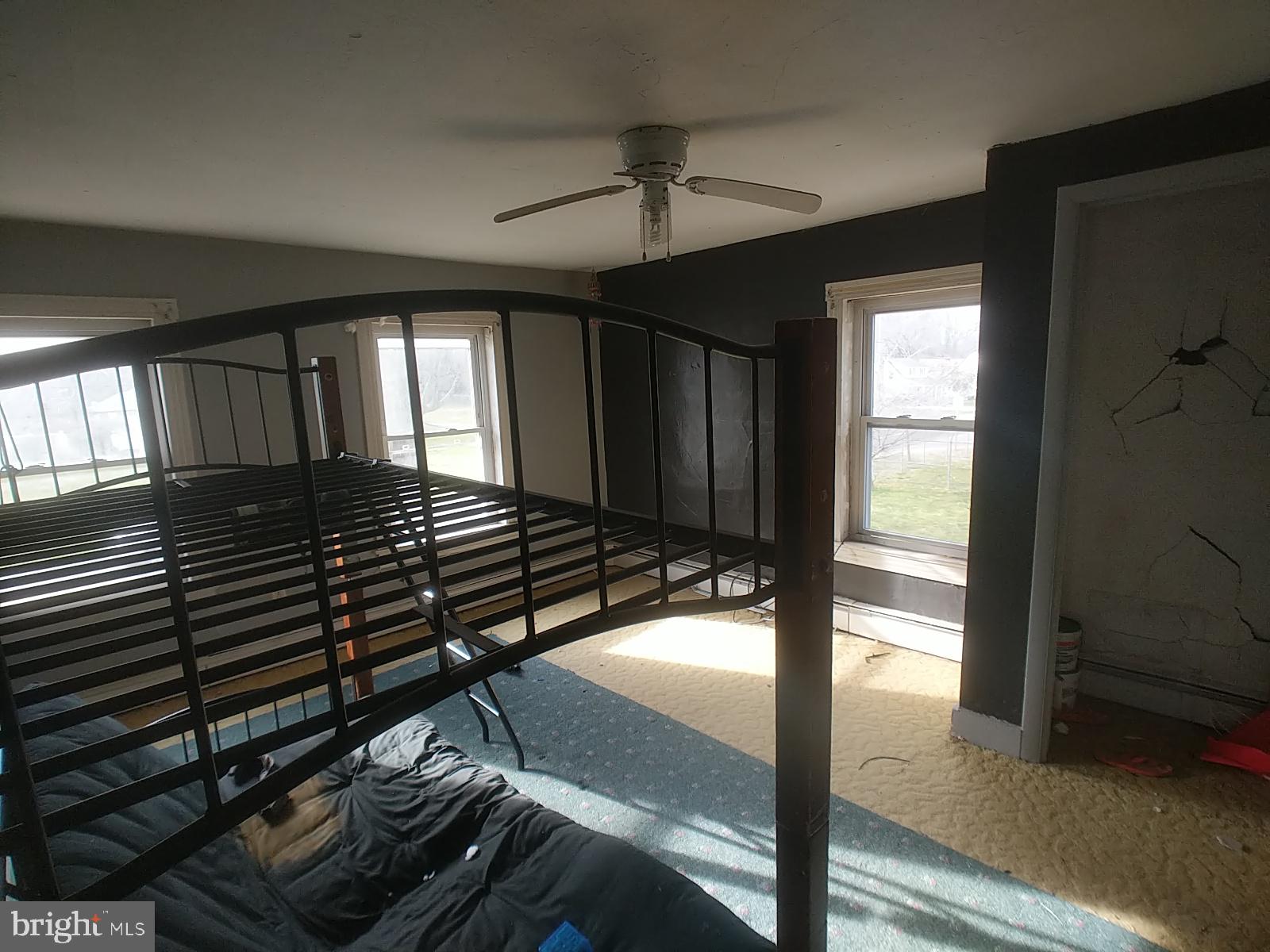 ROCK HALL - Residential