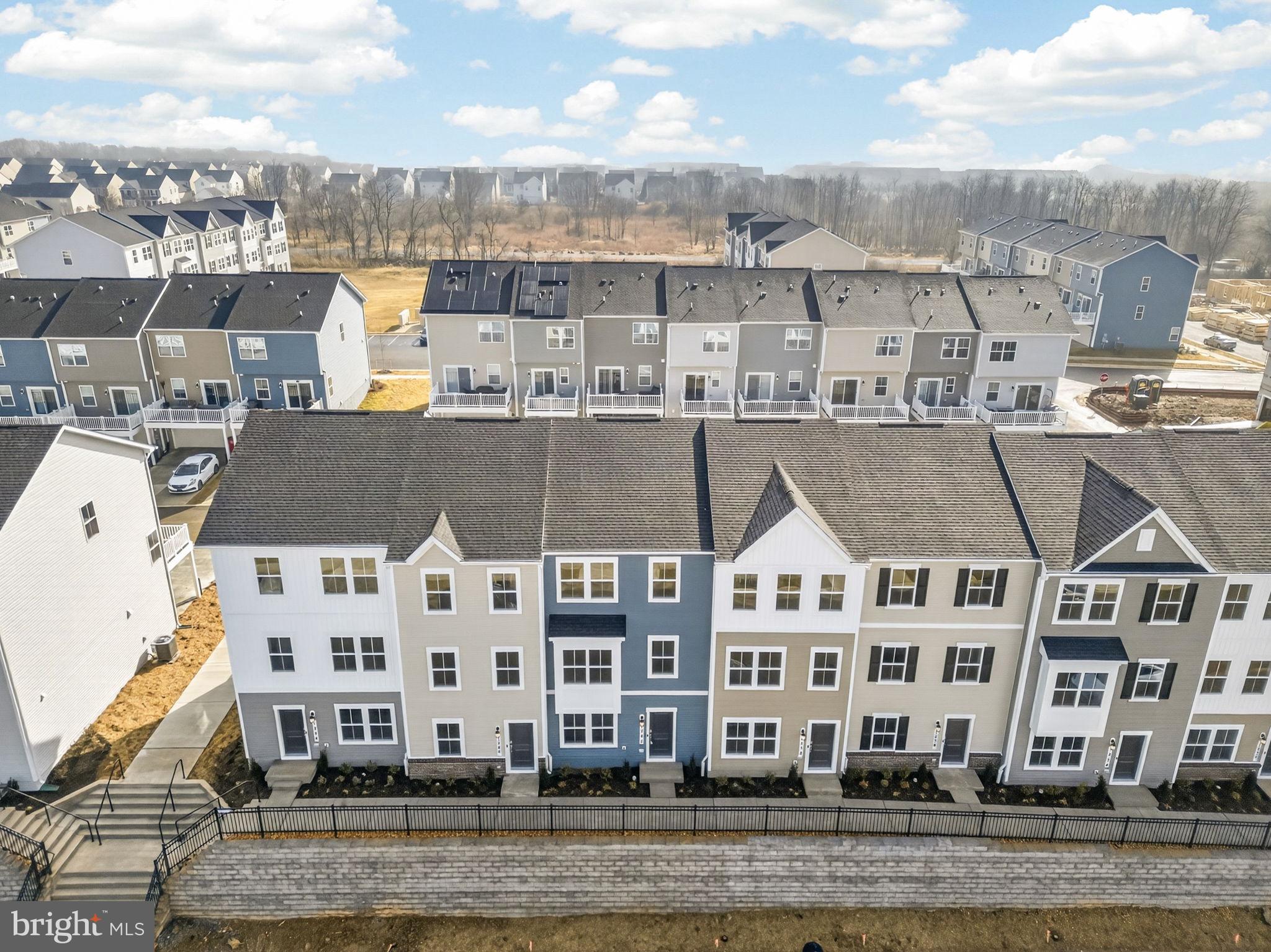 RED CLOVER MEADOWS - Residential Lease