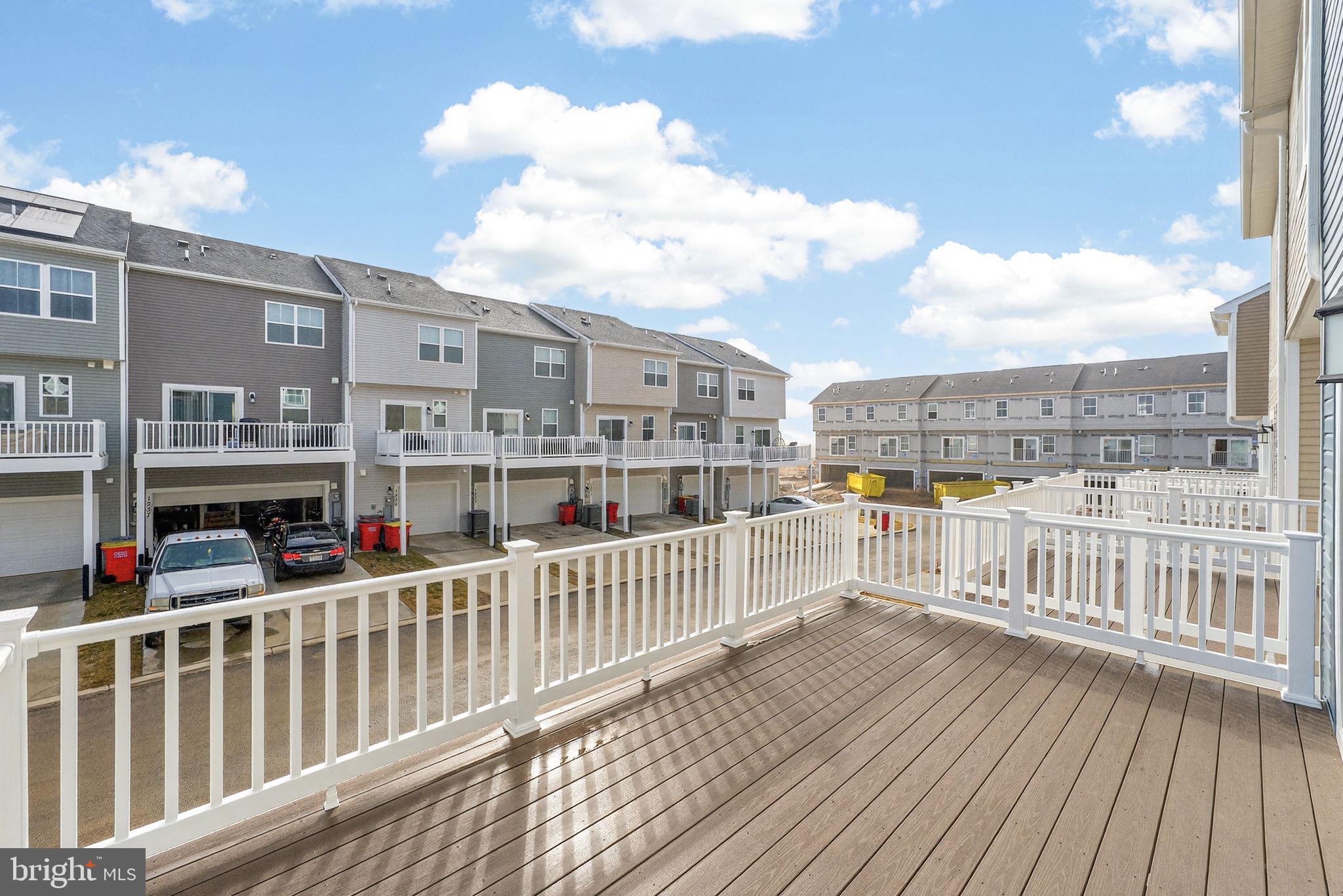 RED CLOVER MEADOWS - Residential Lease