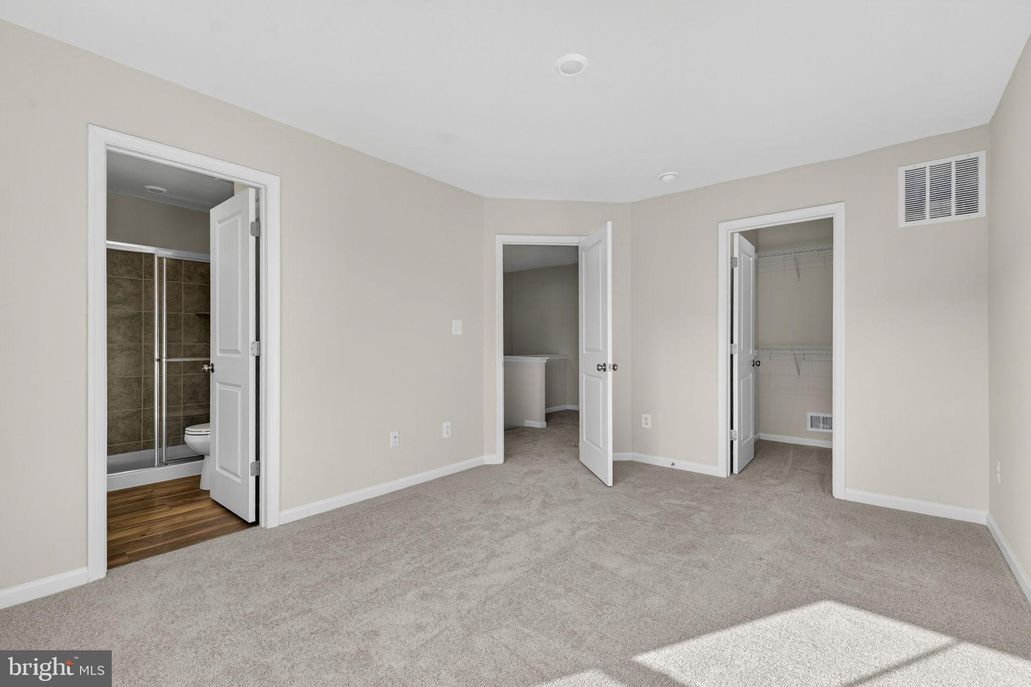 RED CLOVER MEADOWS - Residential Lease