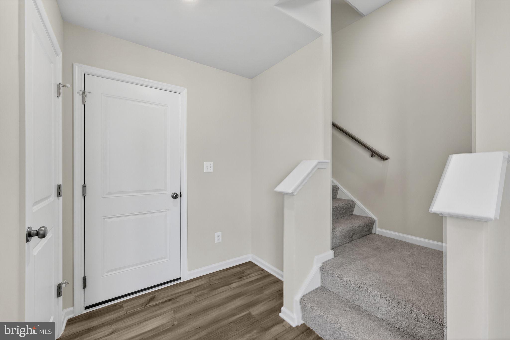 RED CLOVER MEADOWS - Residential Lease