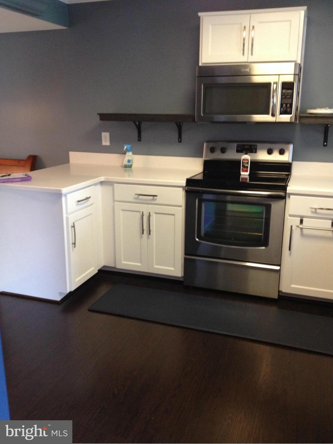 WALNUT RIDGE - Residential Lease