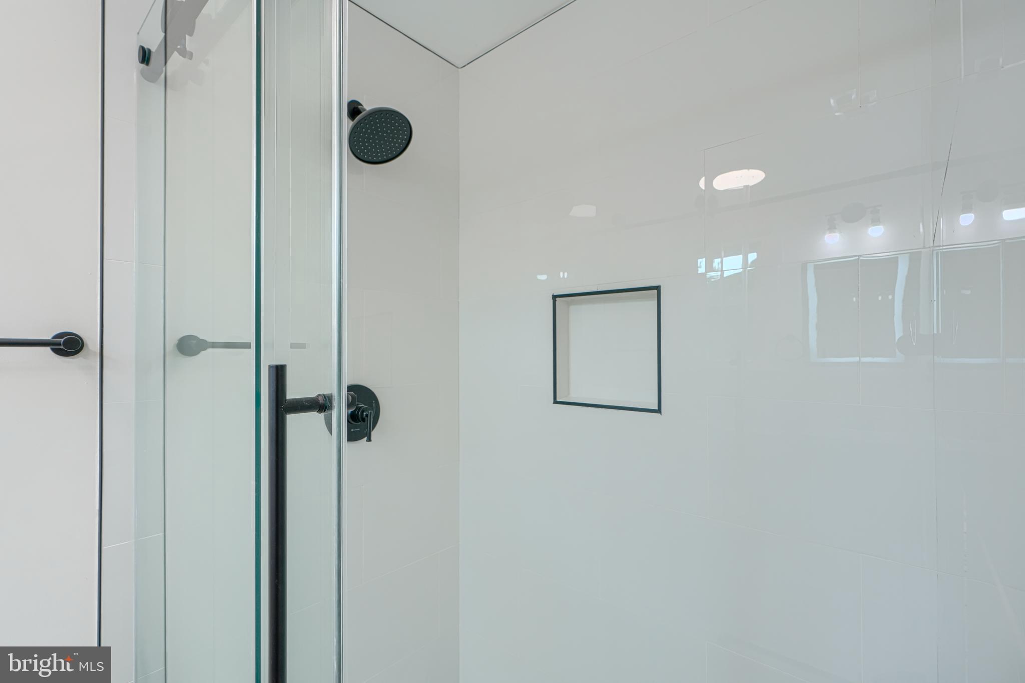 SUBURBAN GREENS - Residential