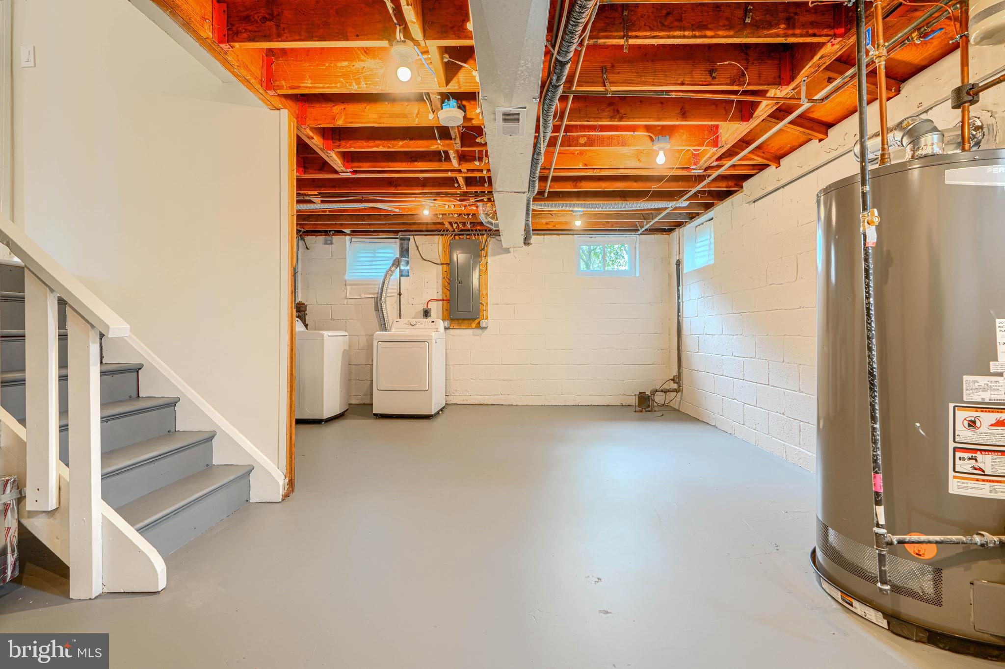 SUBURBAN GREENS - Residential