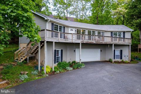 45 CARTER LANE HARPERS FERRY WV 25425