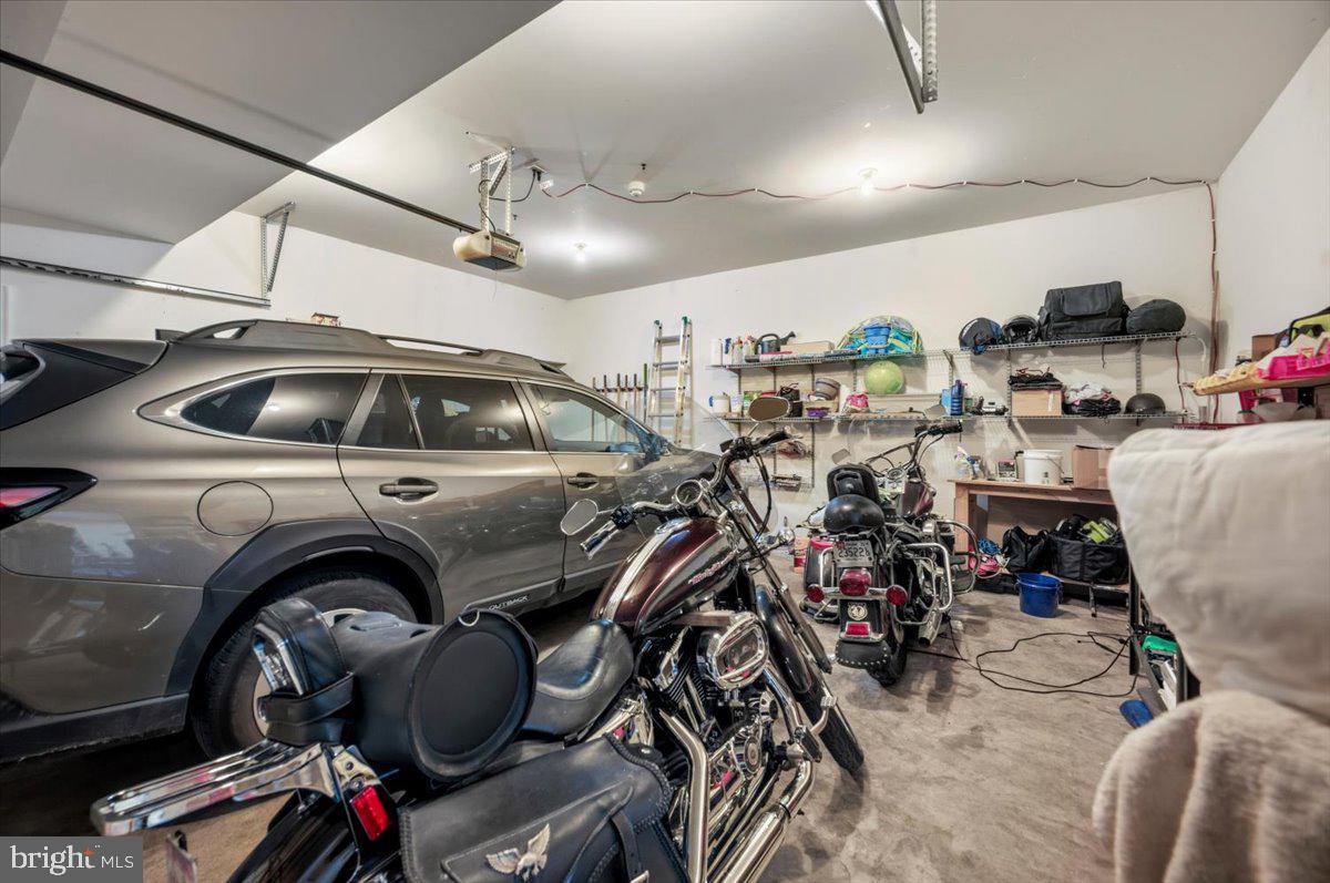 BOLIVAR VILLAGE - Residential