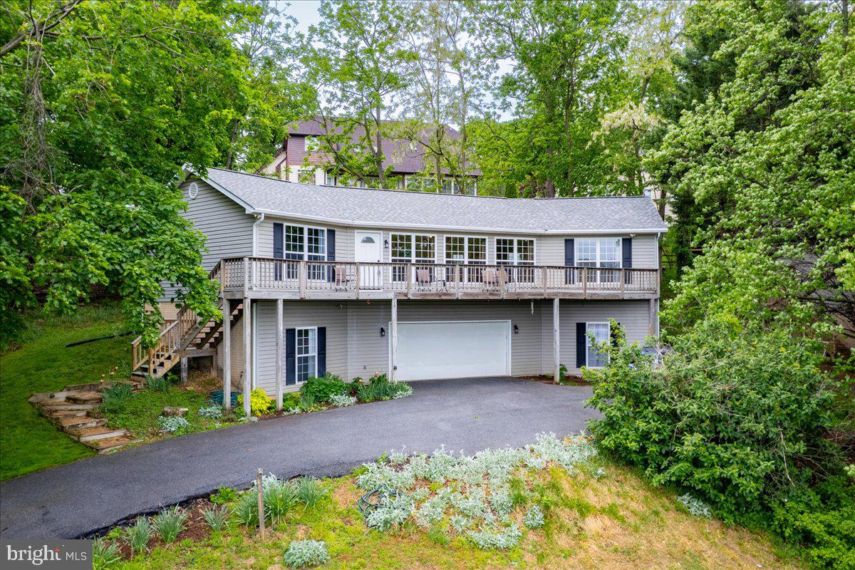 BOLIVAR VILLAGE - Residential