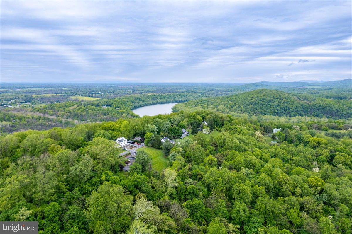 BOLIVAR VILLAGE - Residential