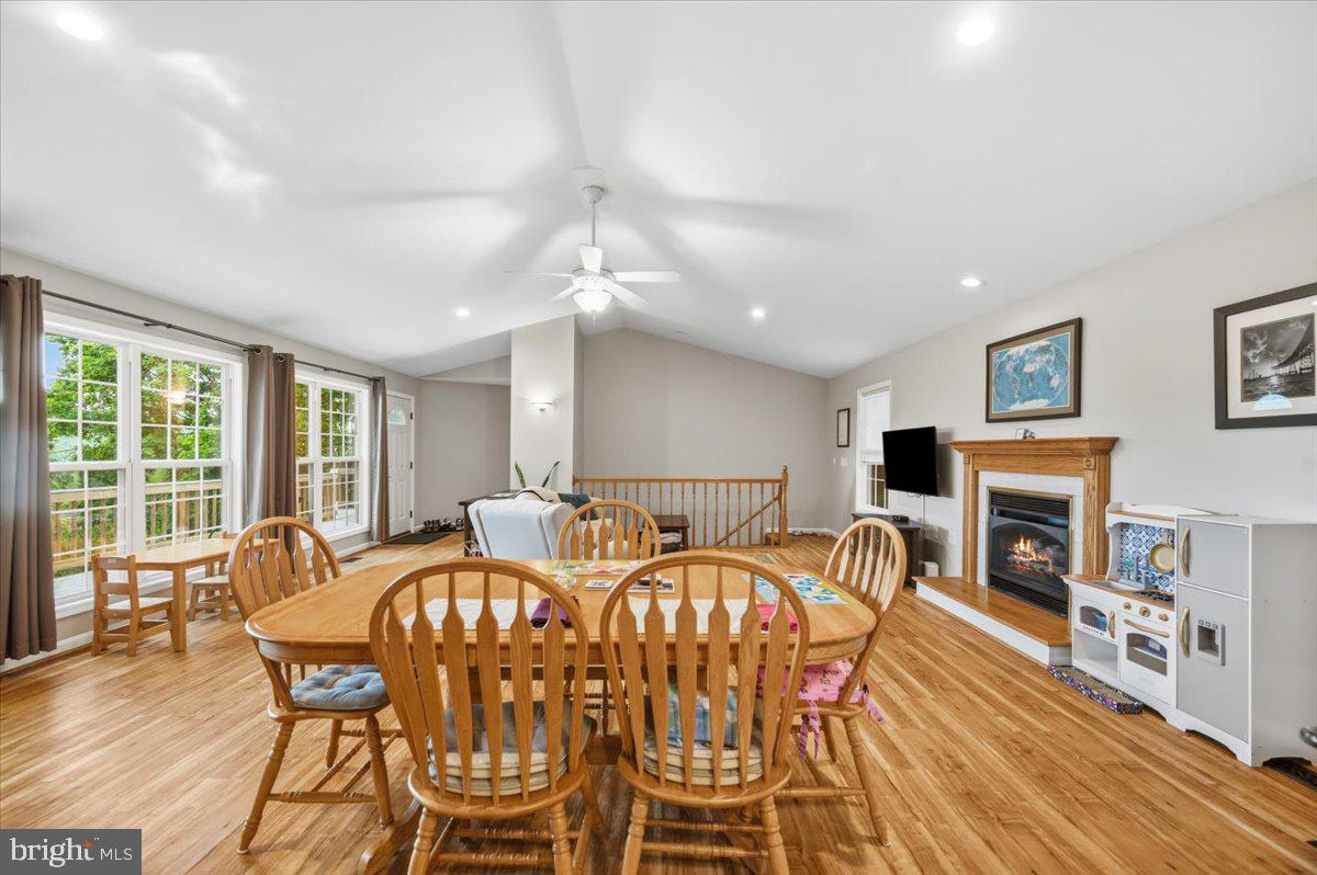 BOLIVAR VILLAGE - Residential