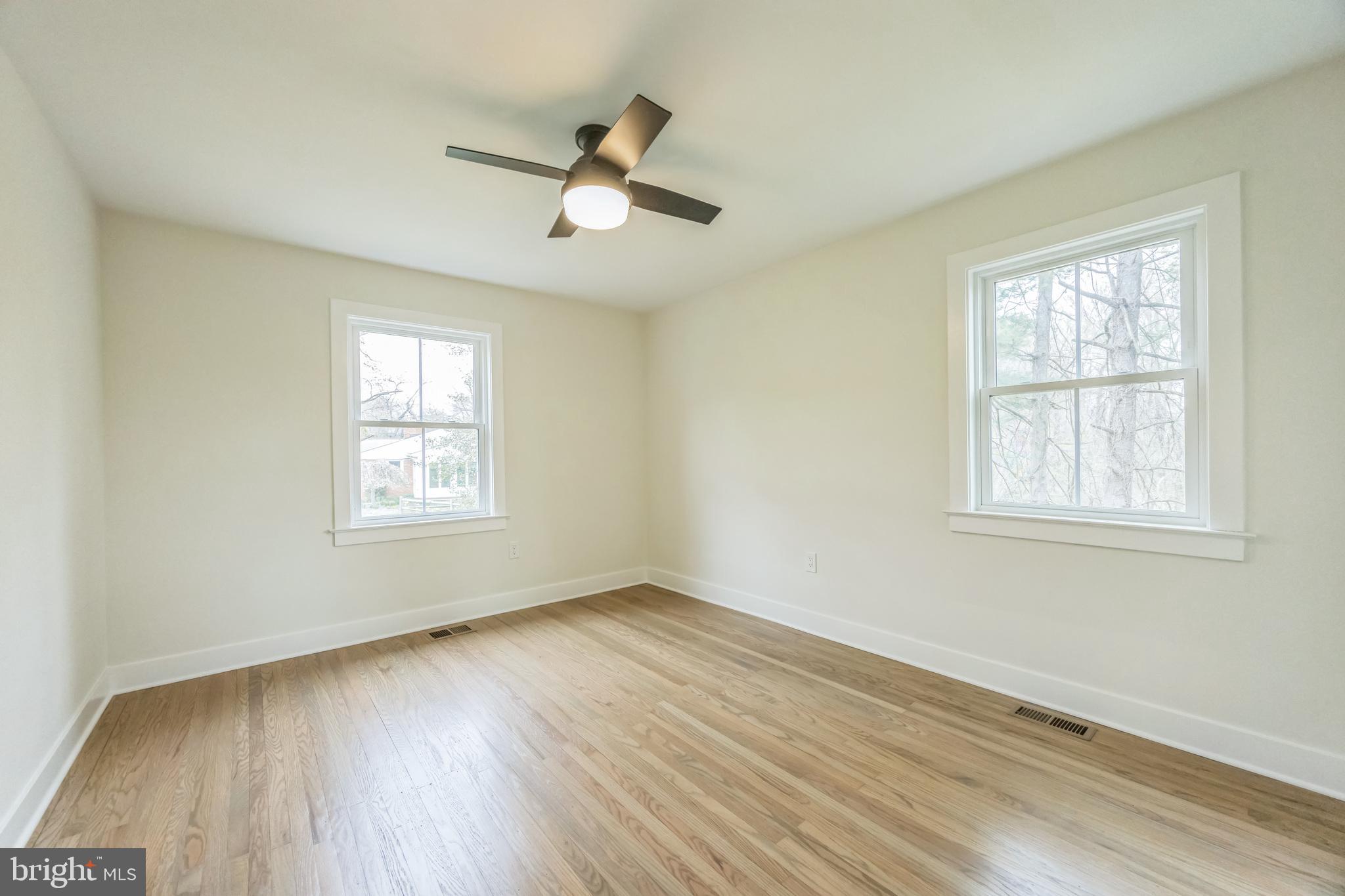 SCOTS GLEN - Residential