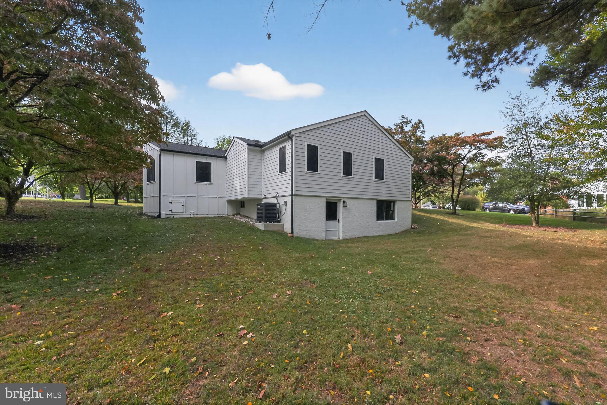 SCOTS GLEN - Residential