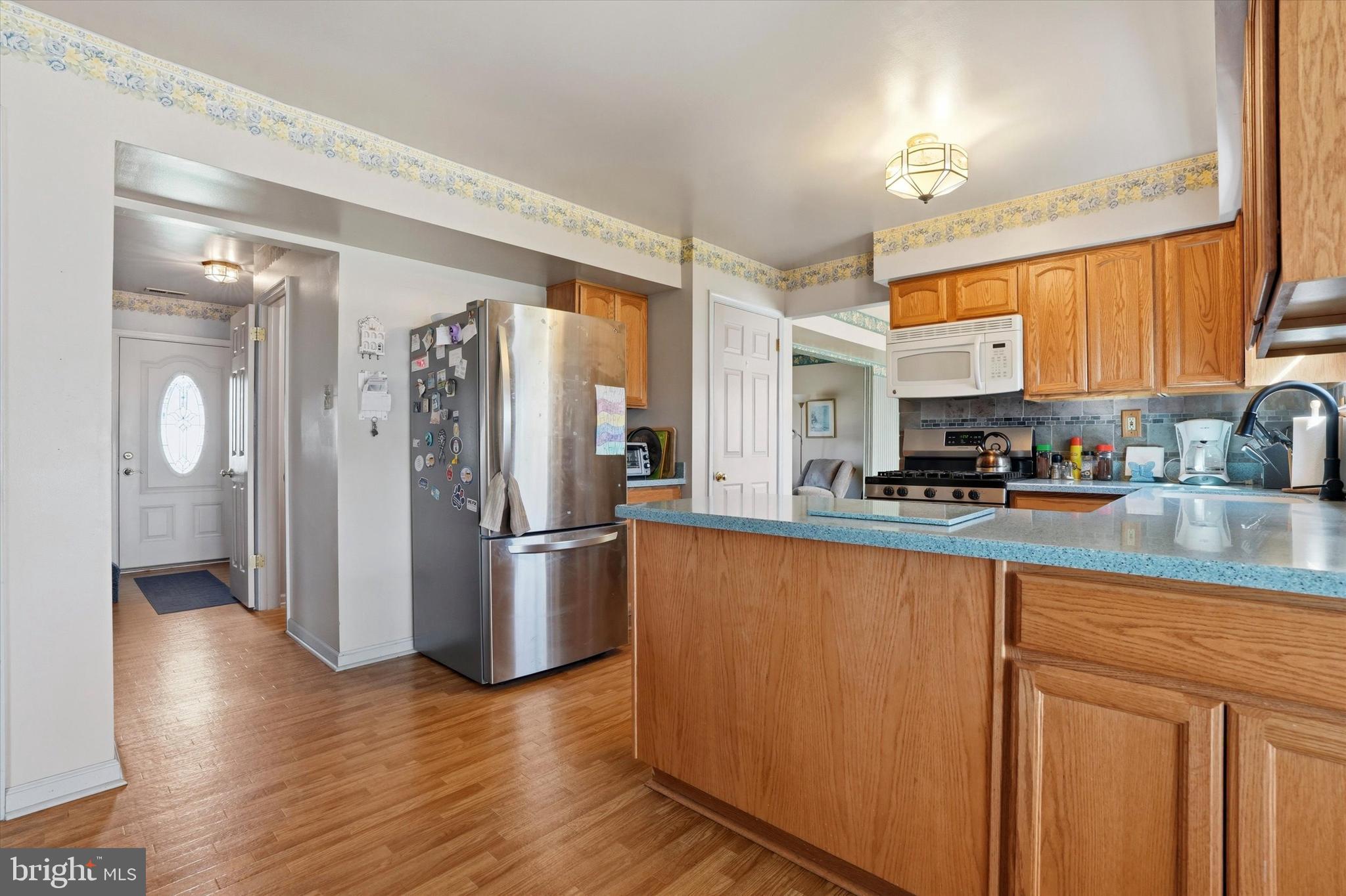 CROSS ROADS - Residential