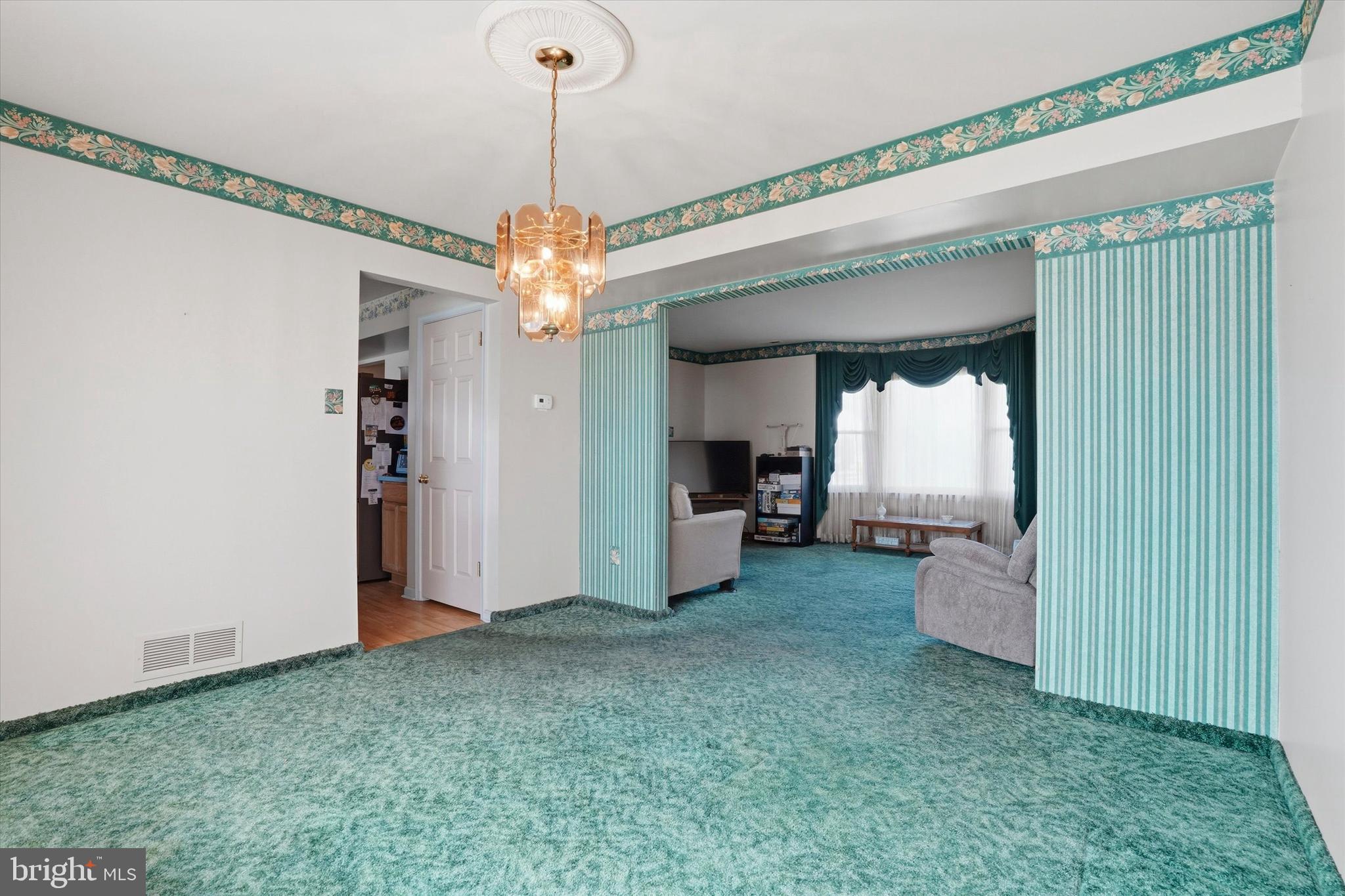 CROSS ROADS - Residential