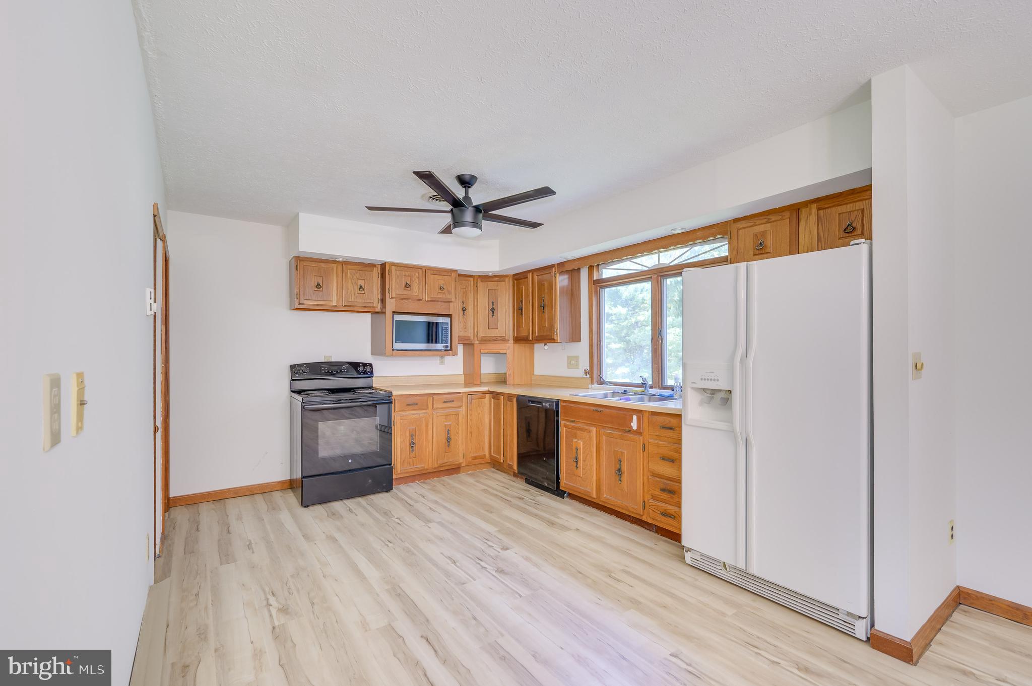 AVON BEND - Residential