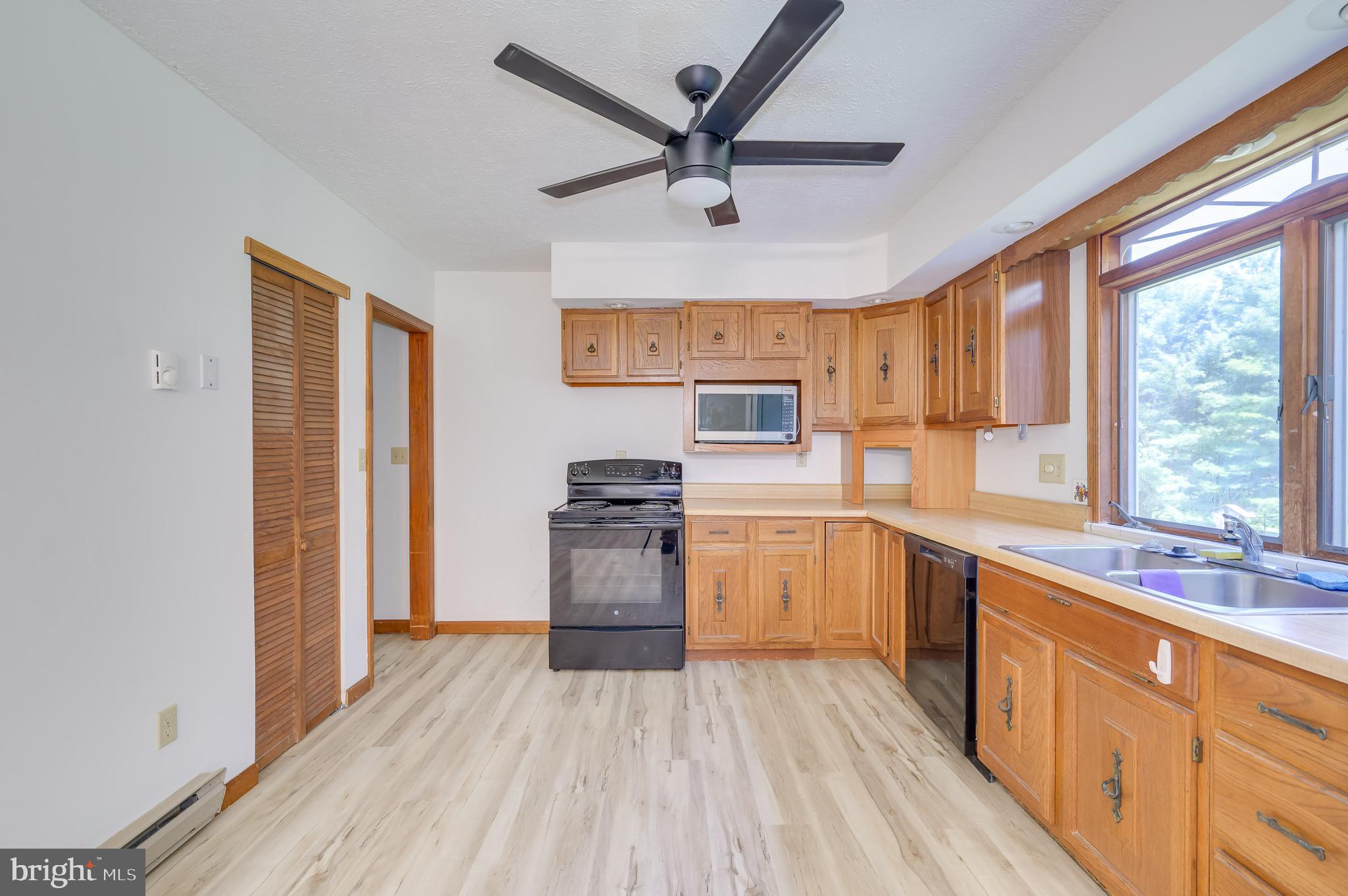 AVON BEND - Residential