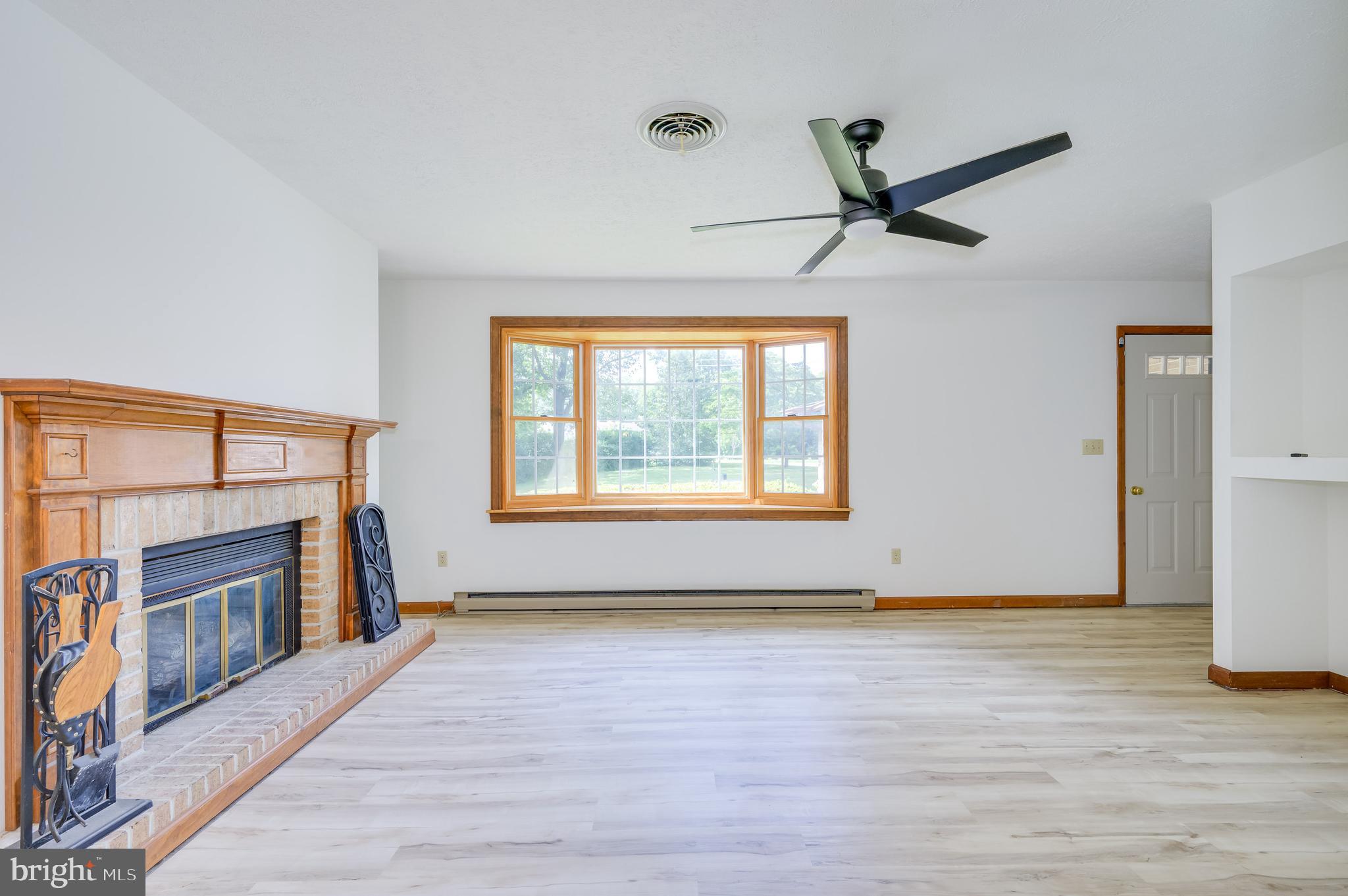 AVON BEND - Residential