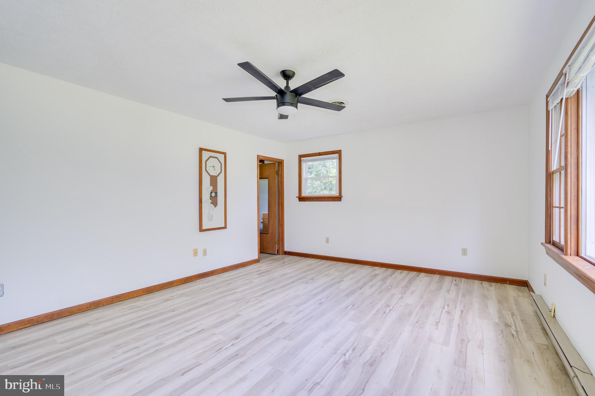 AVON BEND - Residential