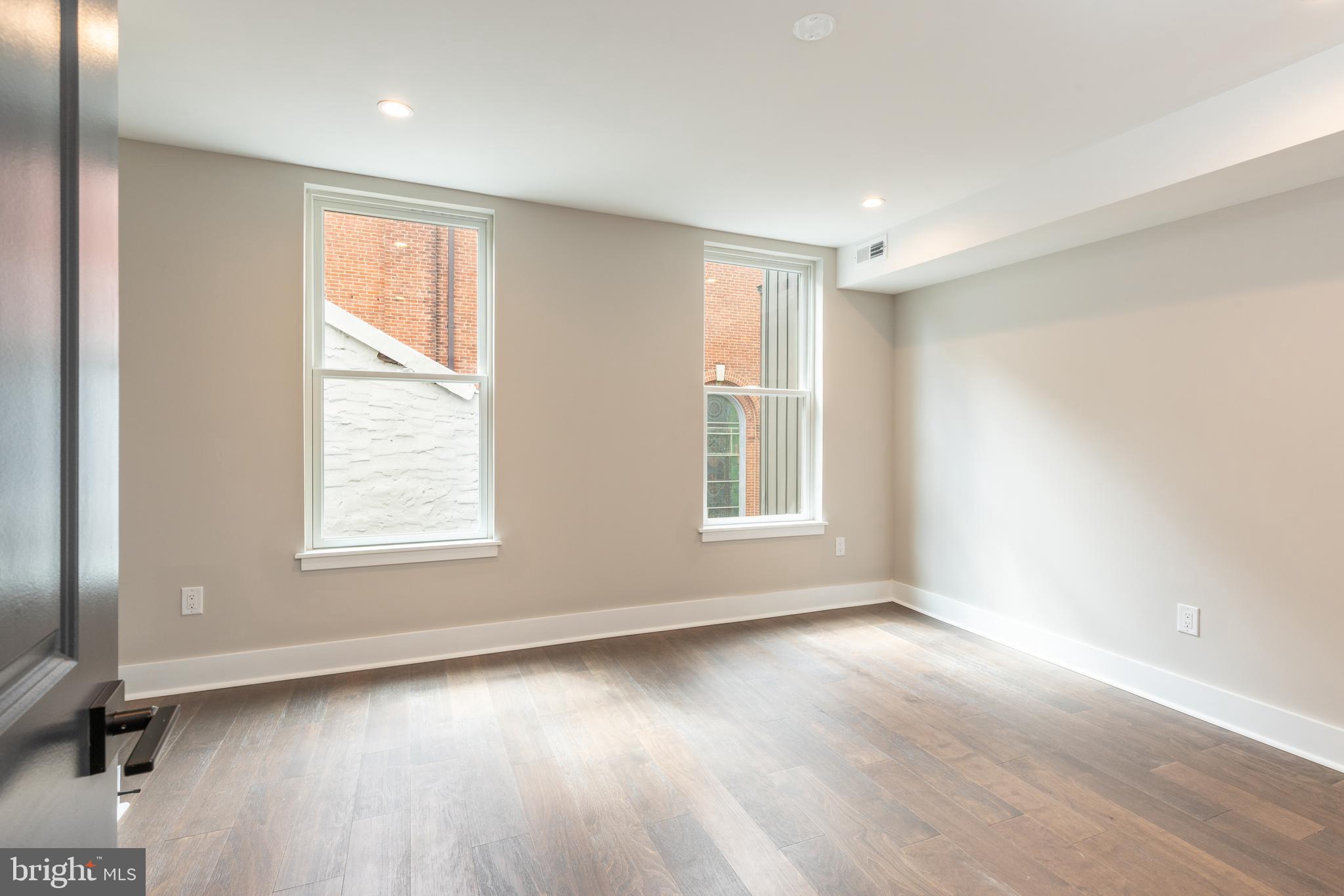 BELLA VISTA - Residential