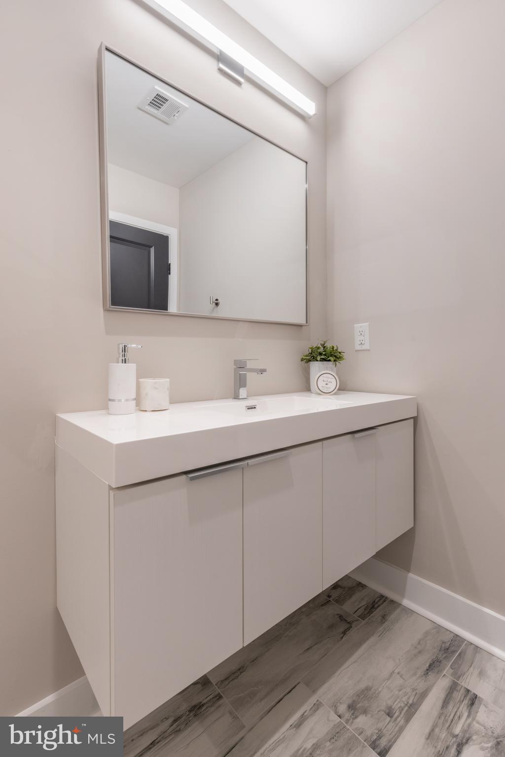 BELLA VISTA - Residential