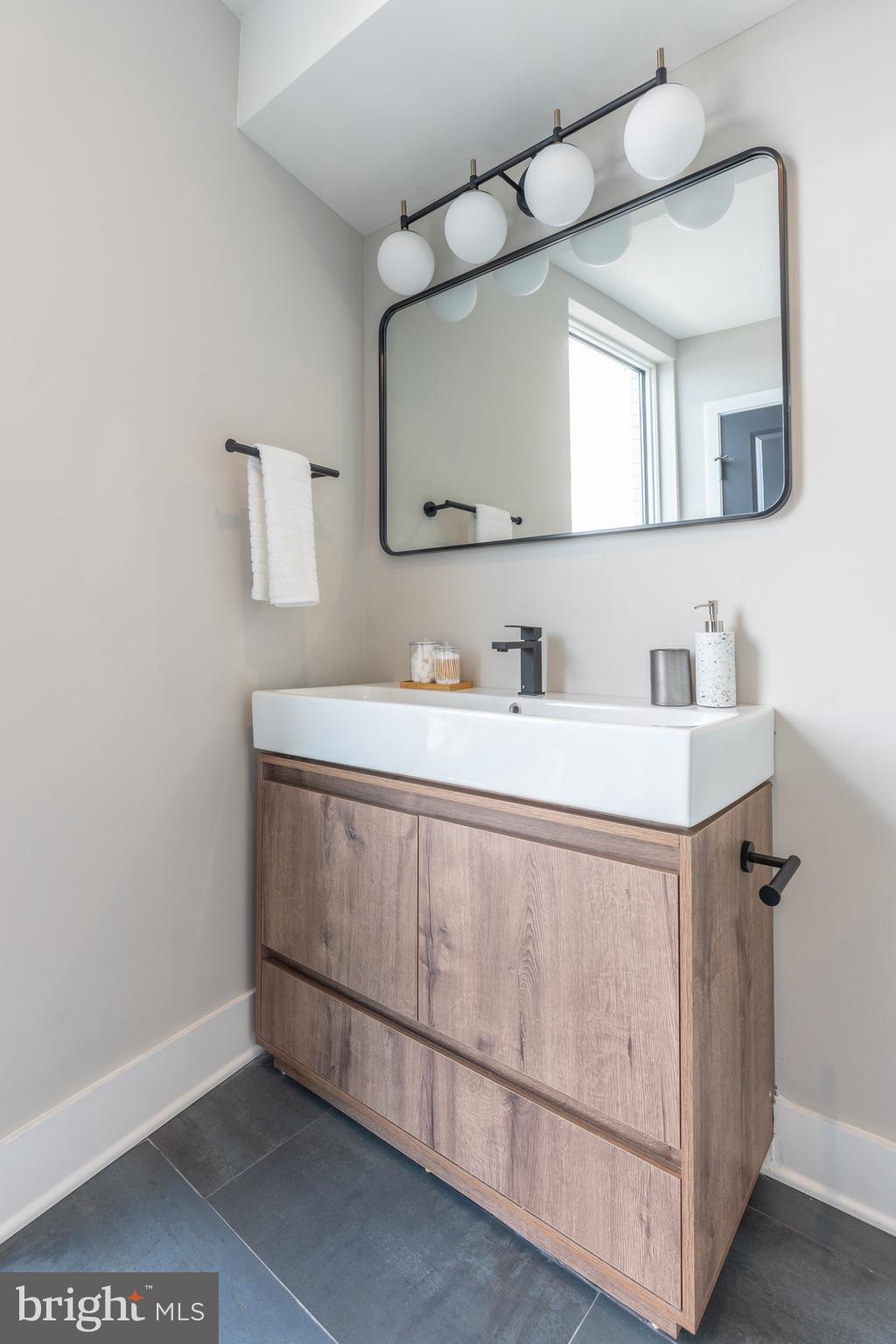 BELLA VISTA - Residential