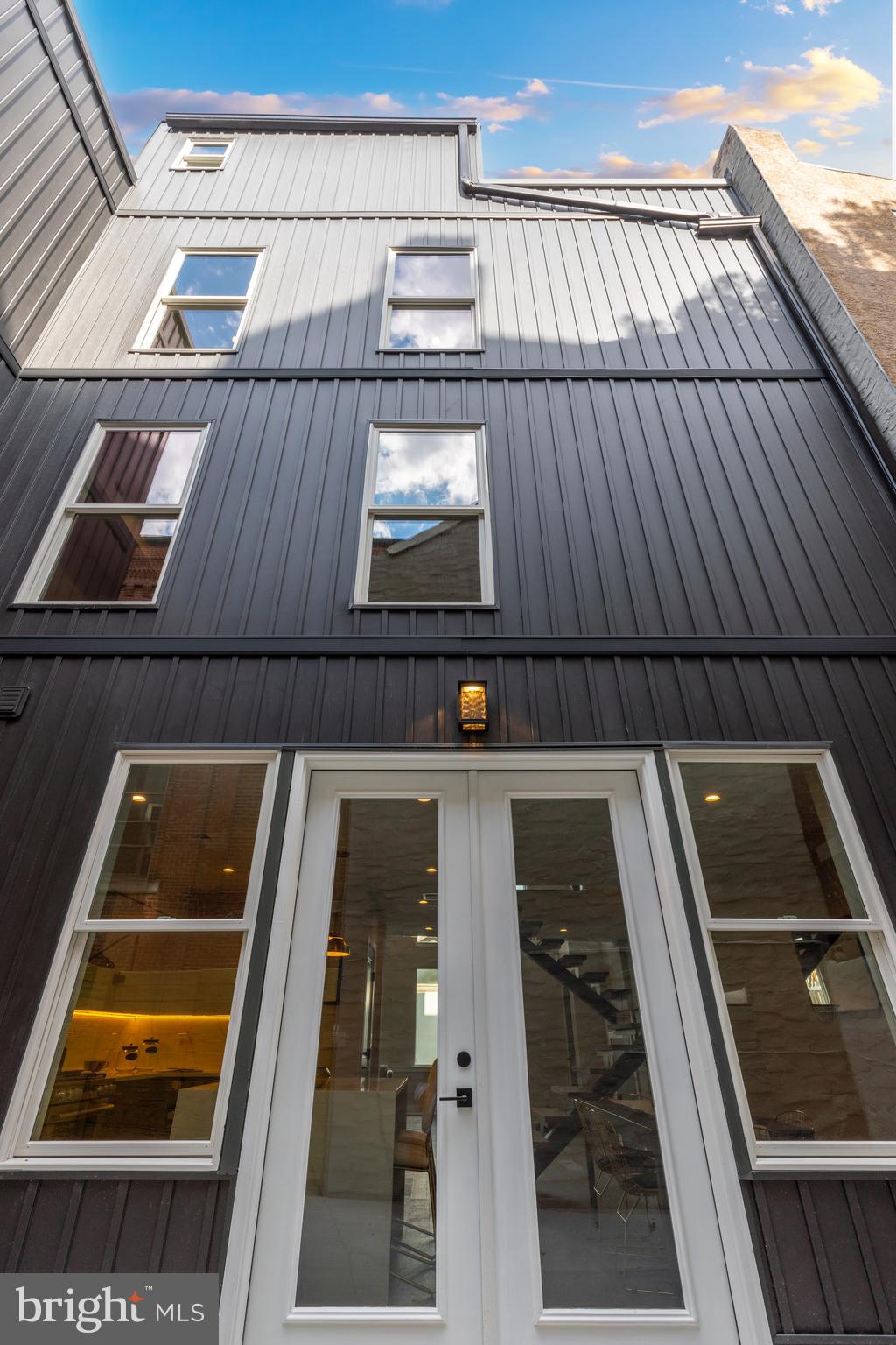 BELLA VISTA - Residential