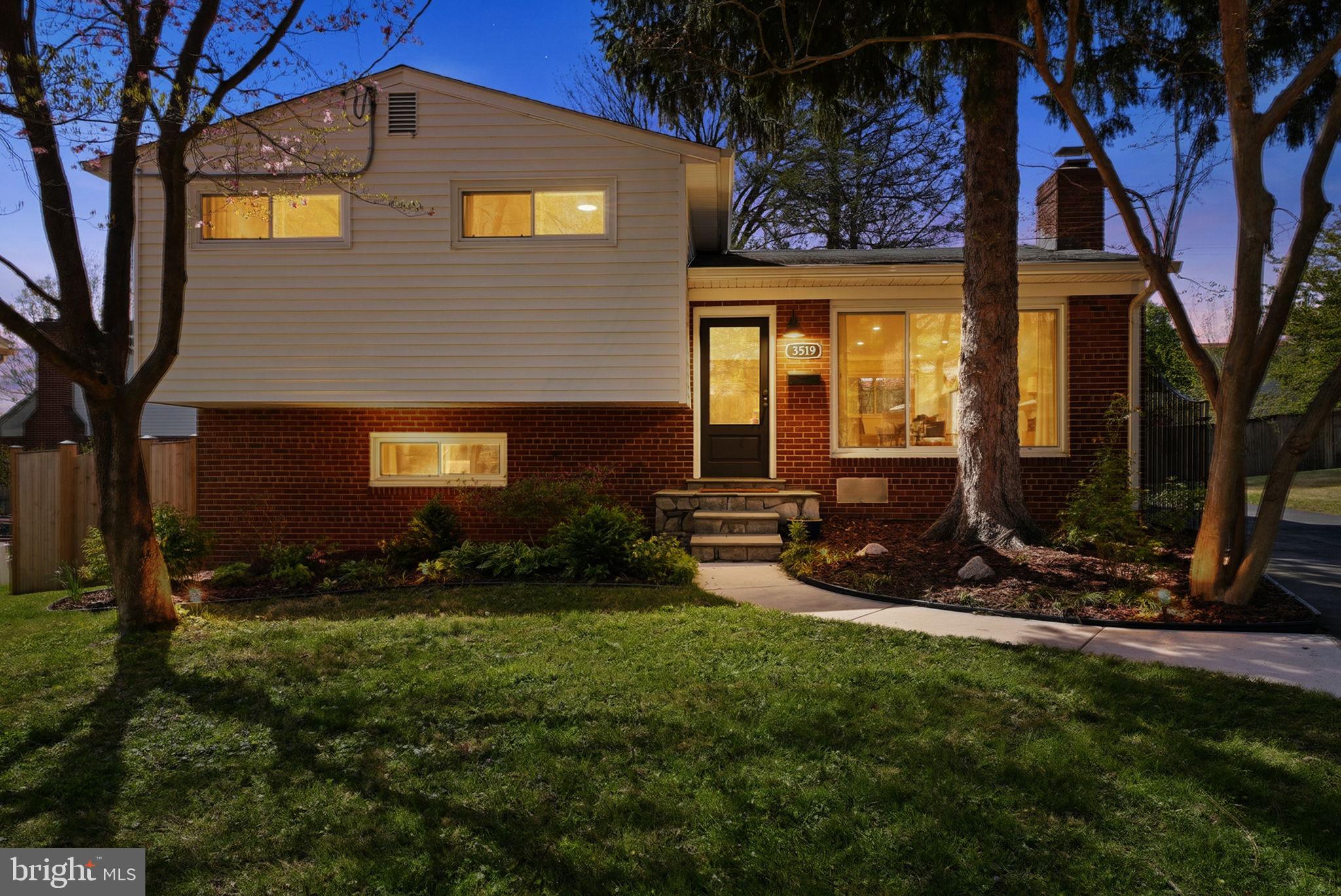 KENSINGTON - Residential