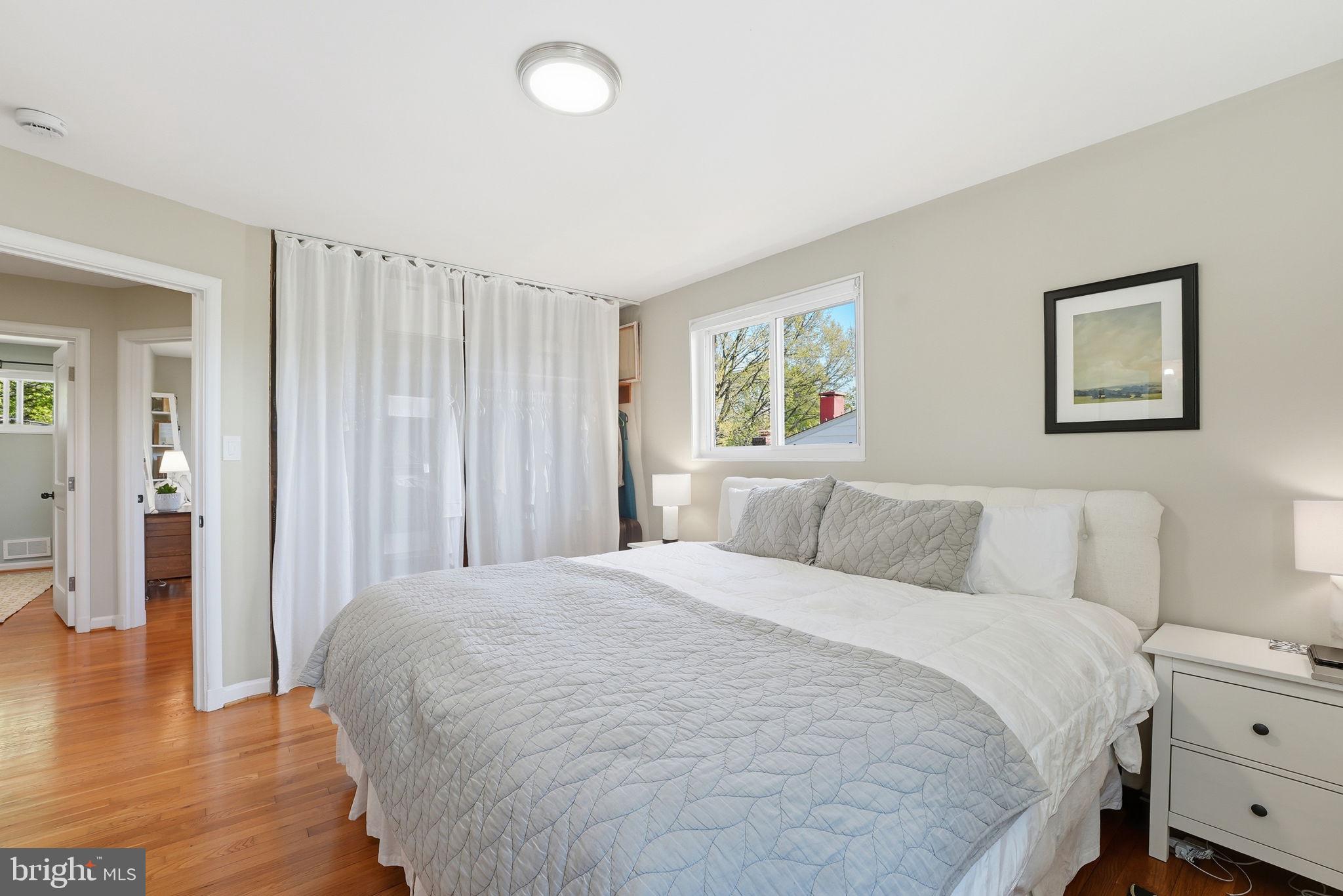 KENSINGTON - Residential