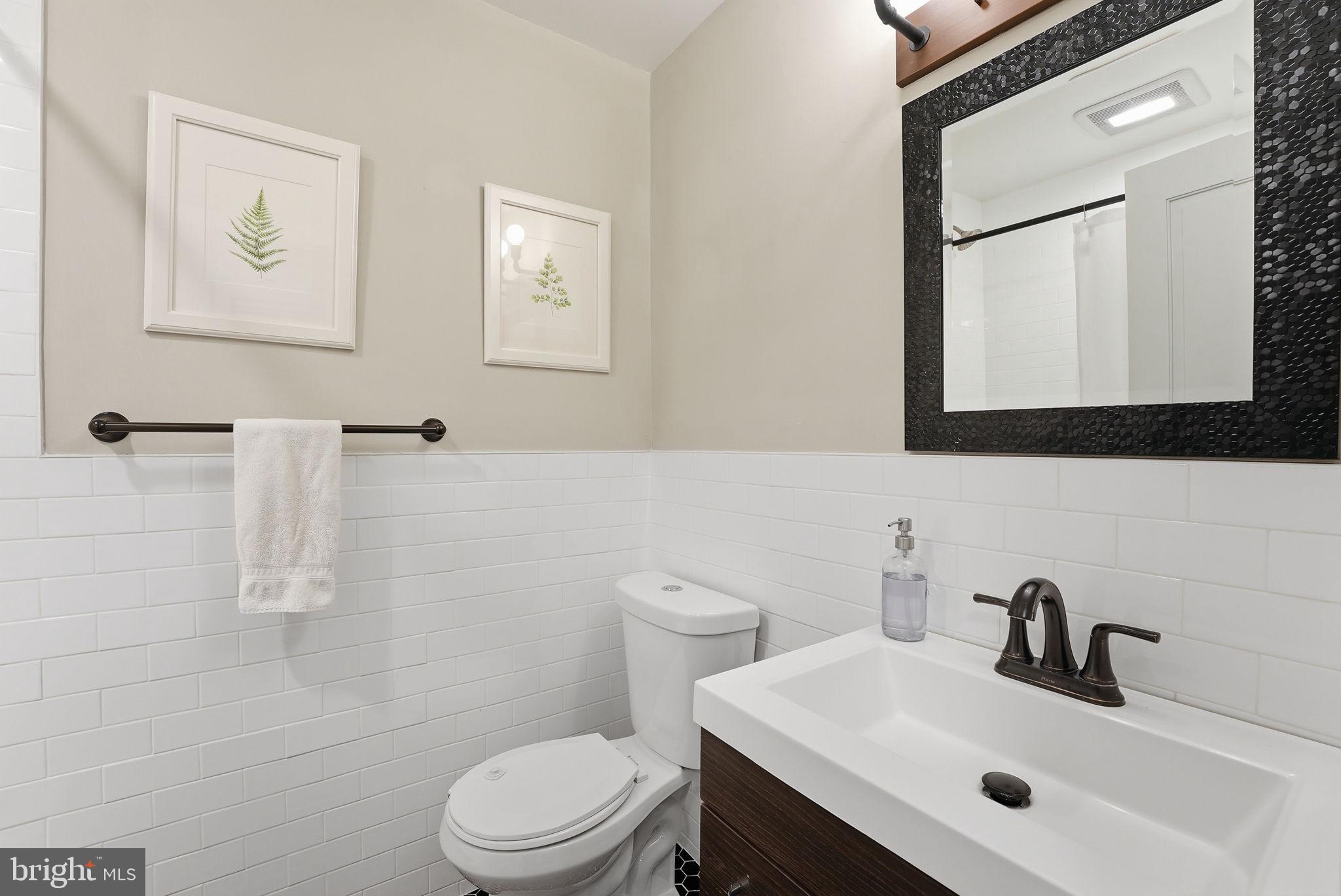 KENSINGTON - Residential