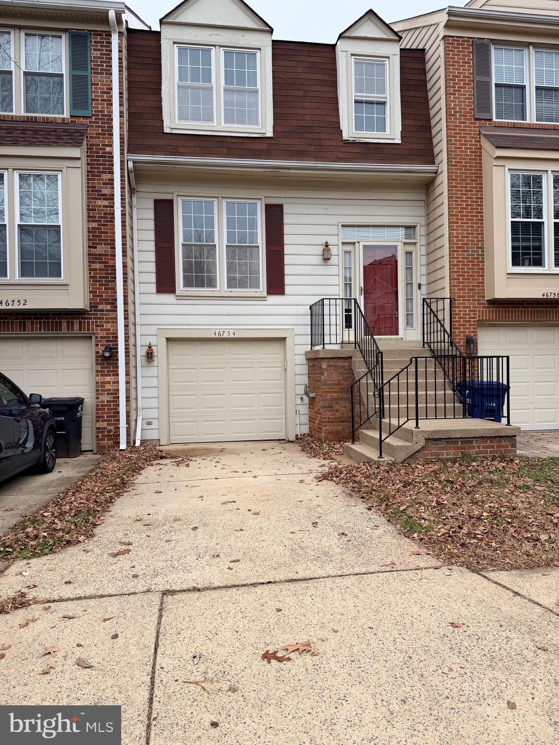 WOODSTONE - Residential Lease