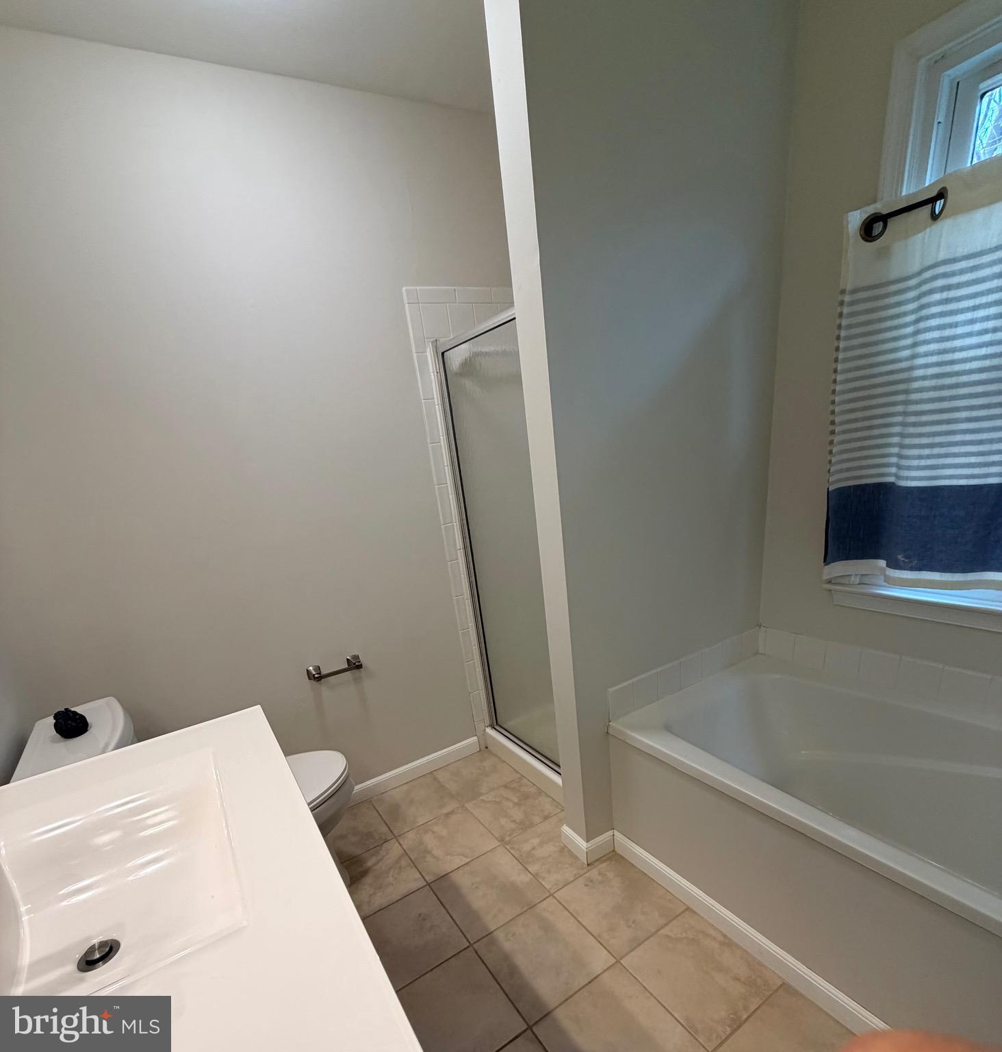 WOODSTONE - Residential Lease