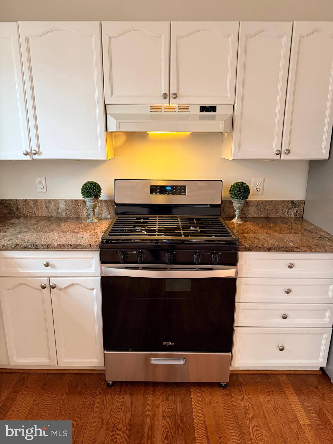 WOODSTONE - Residential Lease