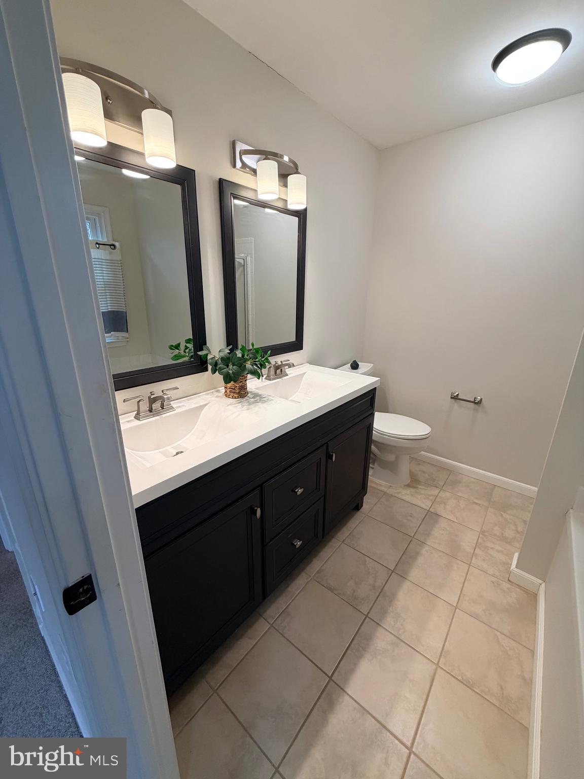 WOODSTONE - Residential Lease