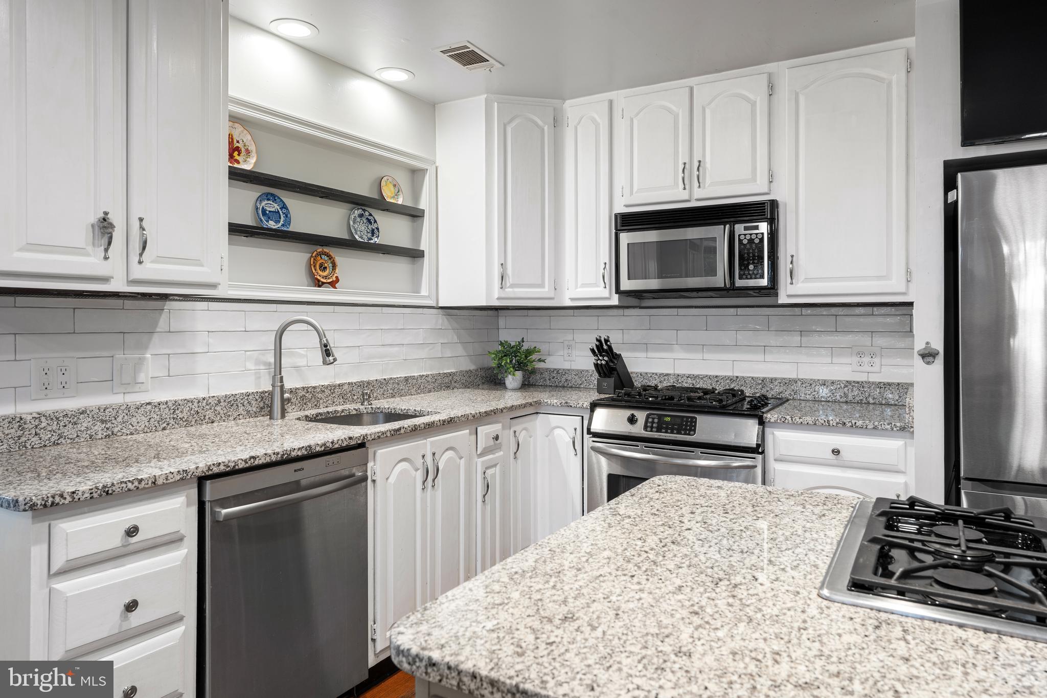 WORMANS MILL - Residential