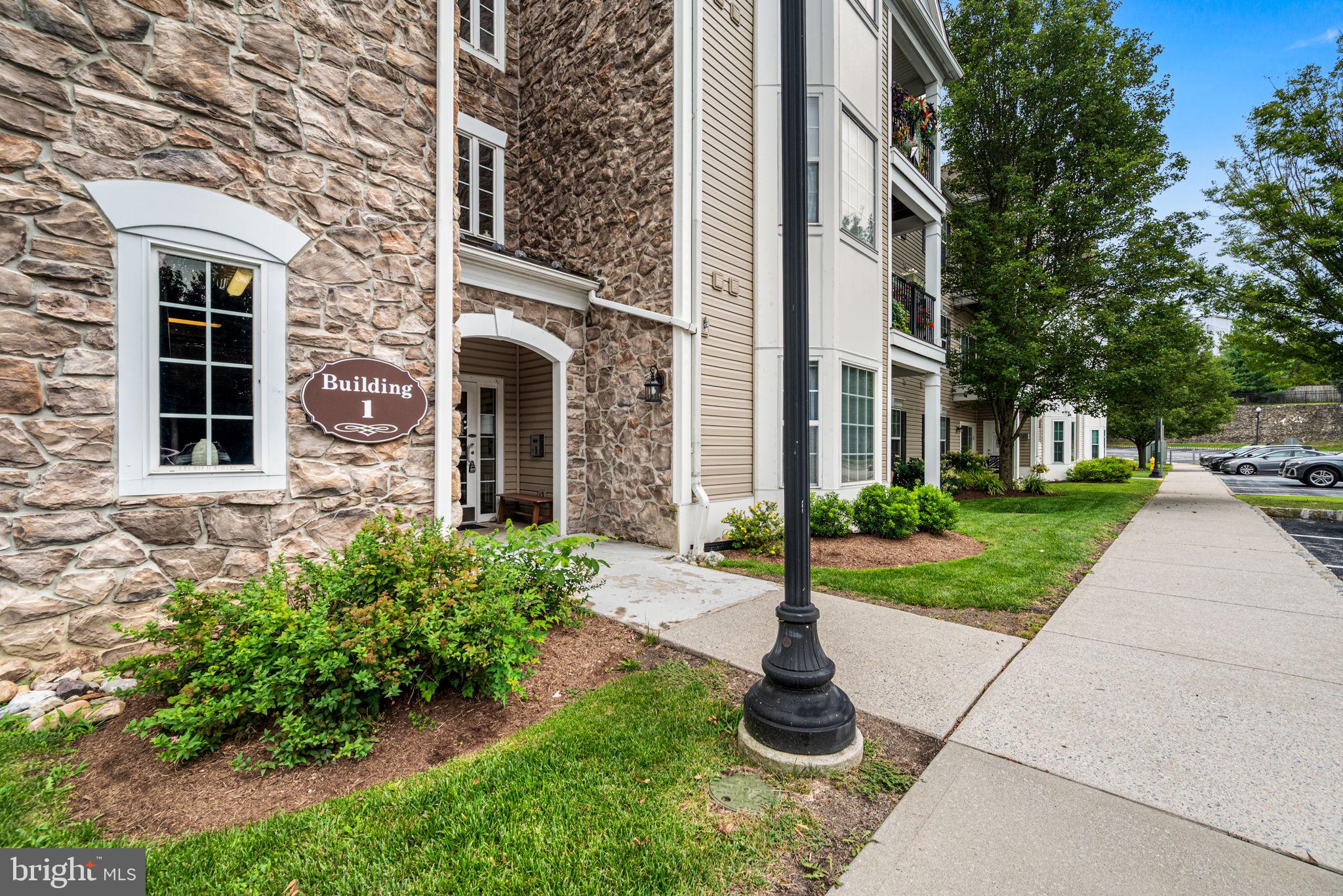 TRAD AT RIDLEY CREEK - Residential