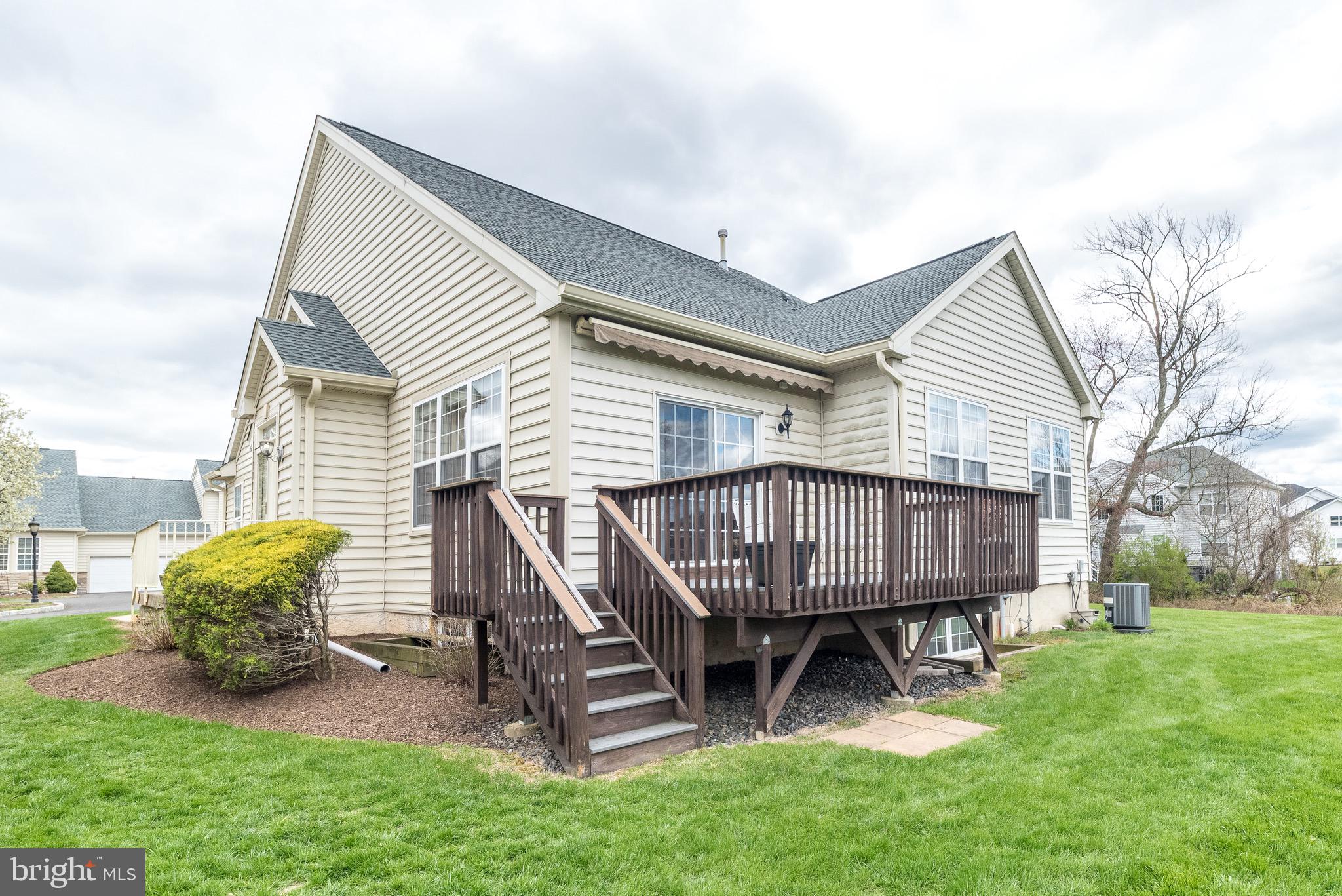 LAMPLIGHTER VILLAGE - Residential