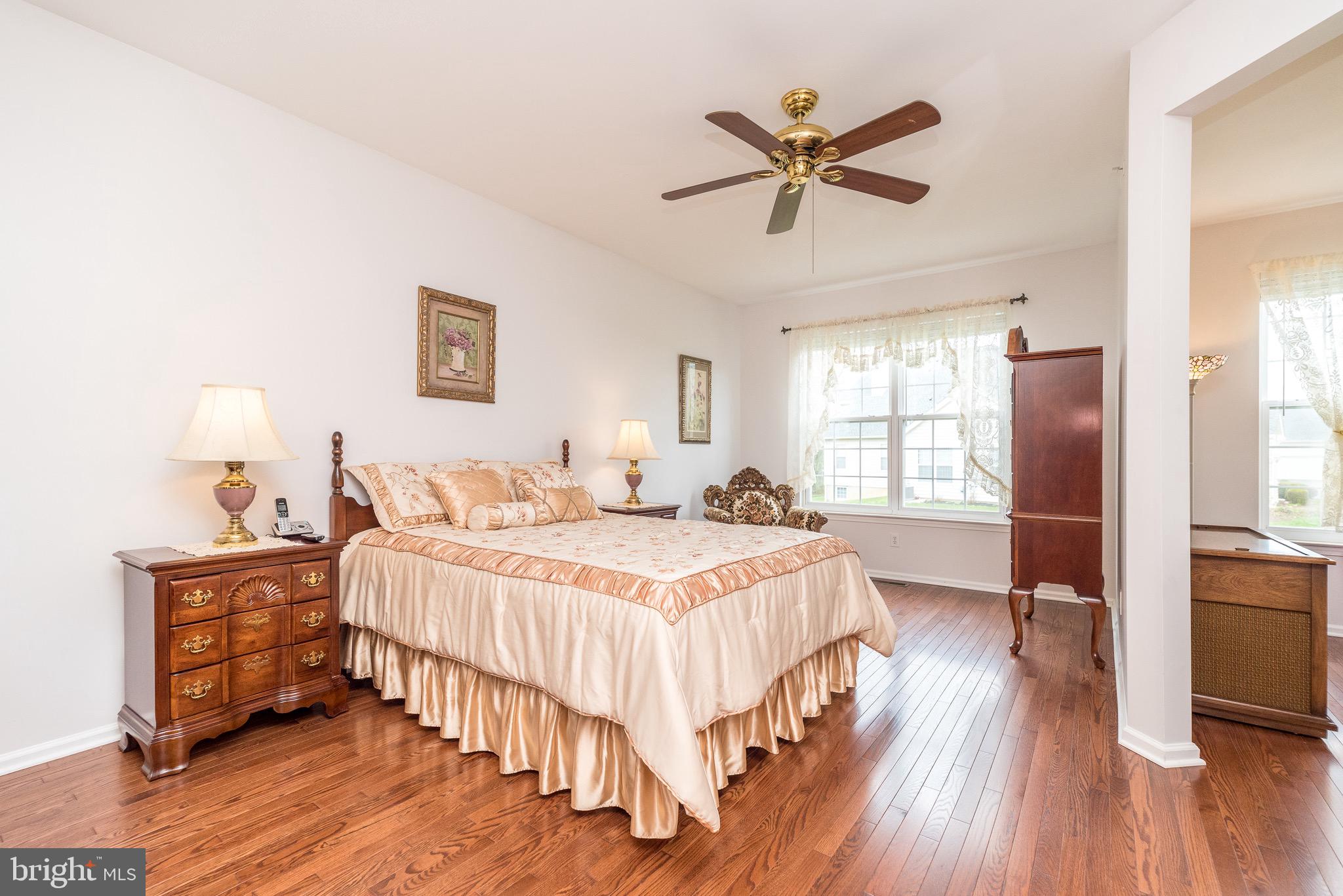 LAMPLIGHTER VILLAGE - Residential