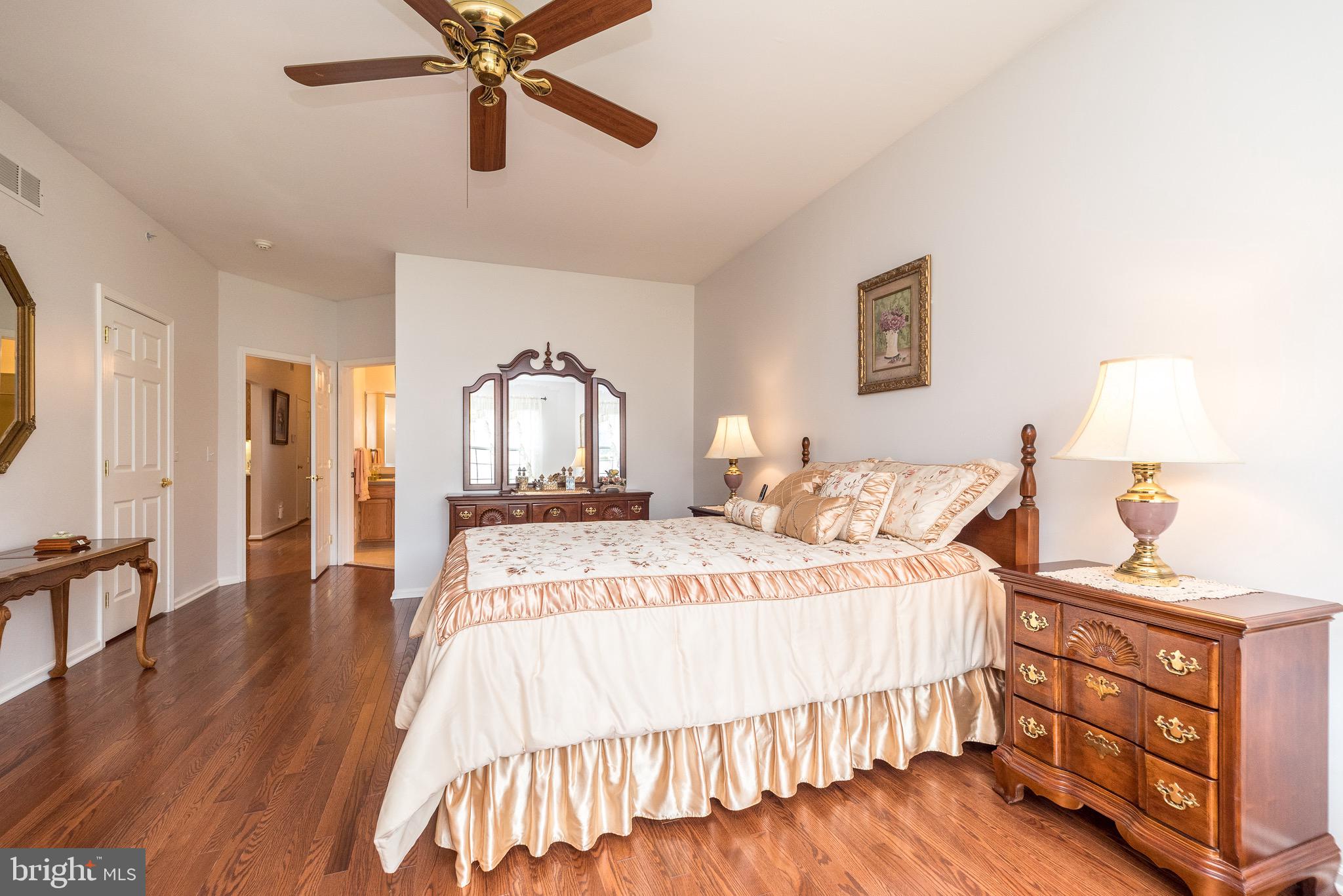 LAMPLIGHTER VILLAGE - Residential