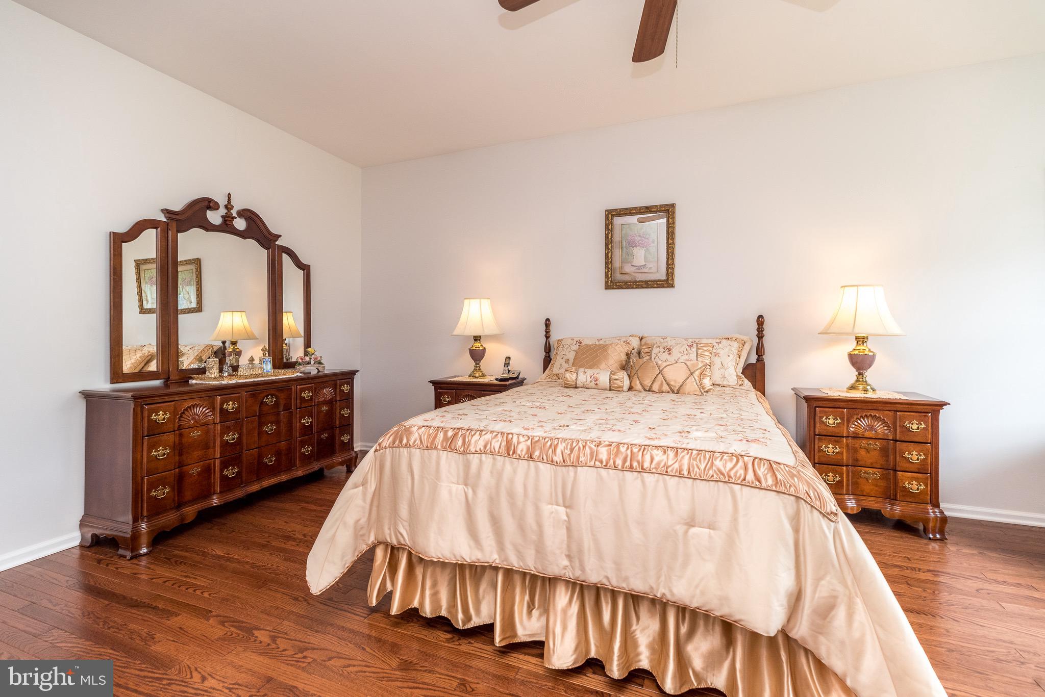 LAMPLIGHTER VILLAGE - Residential