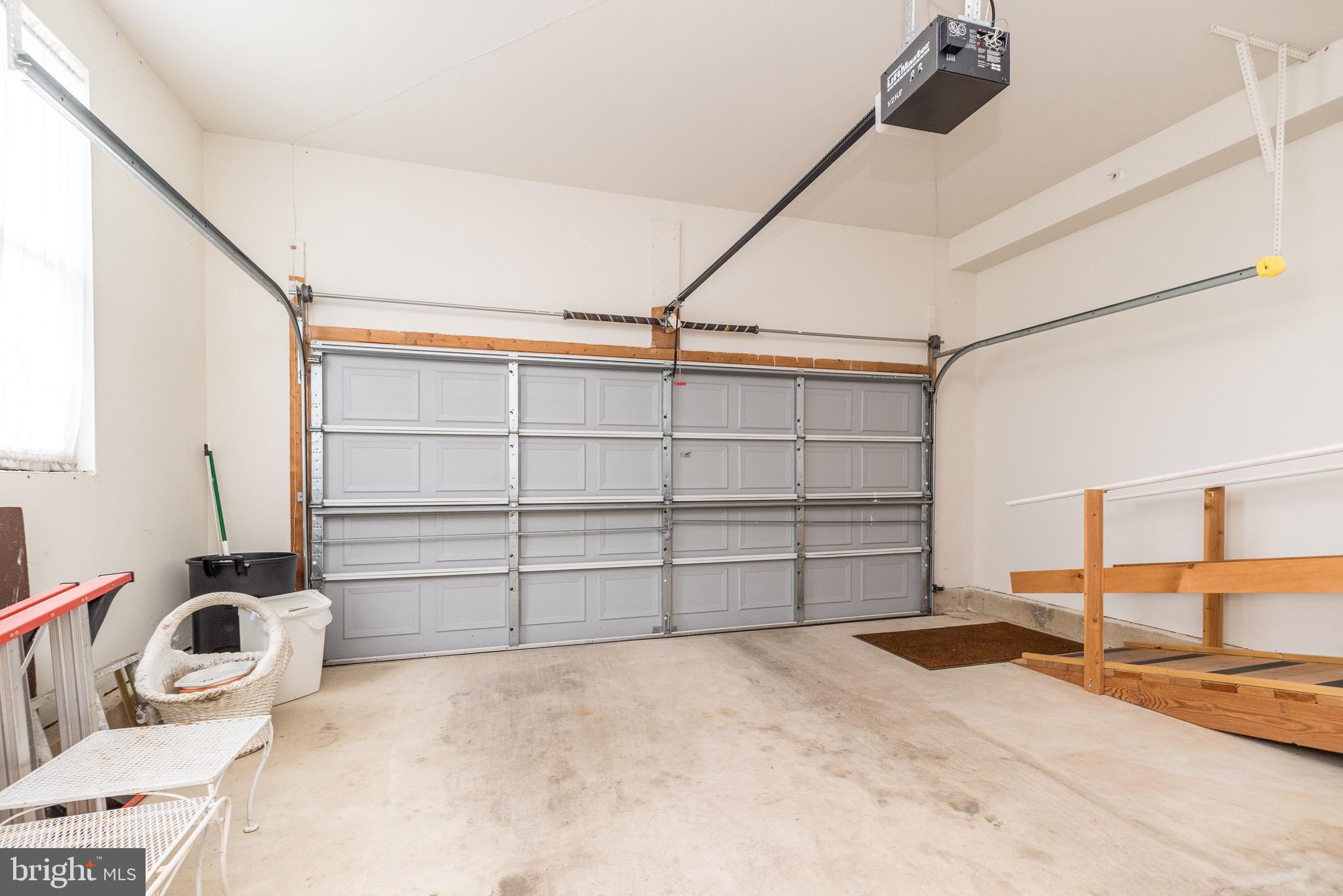 LAMPLIGHTER VILLAGE - Residential