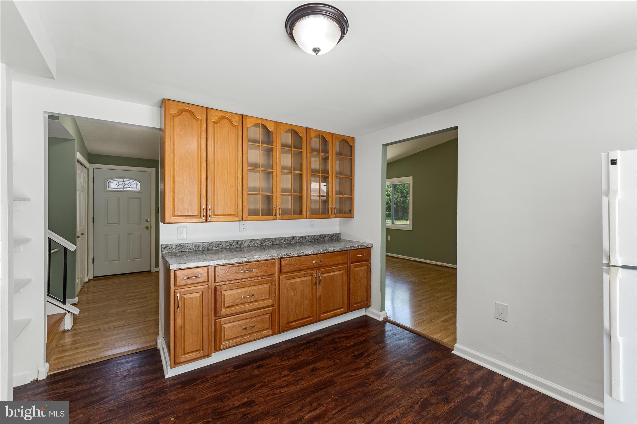 RESTON - Residential