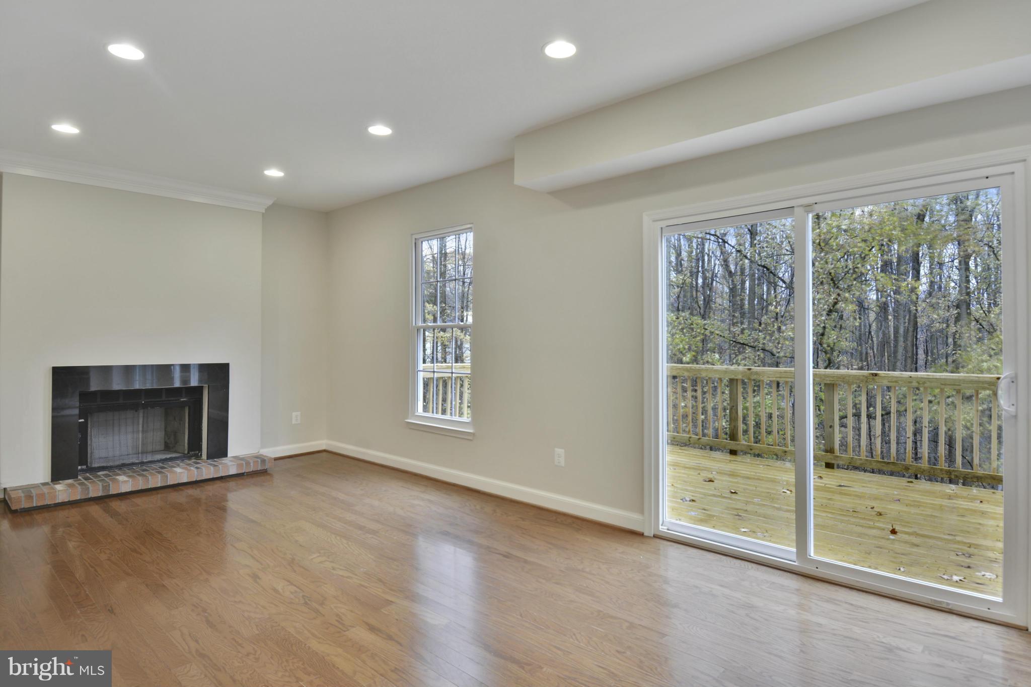 WESTPHALIA WOODS - Residential