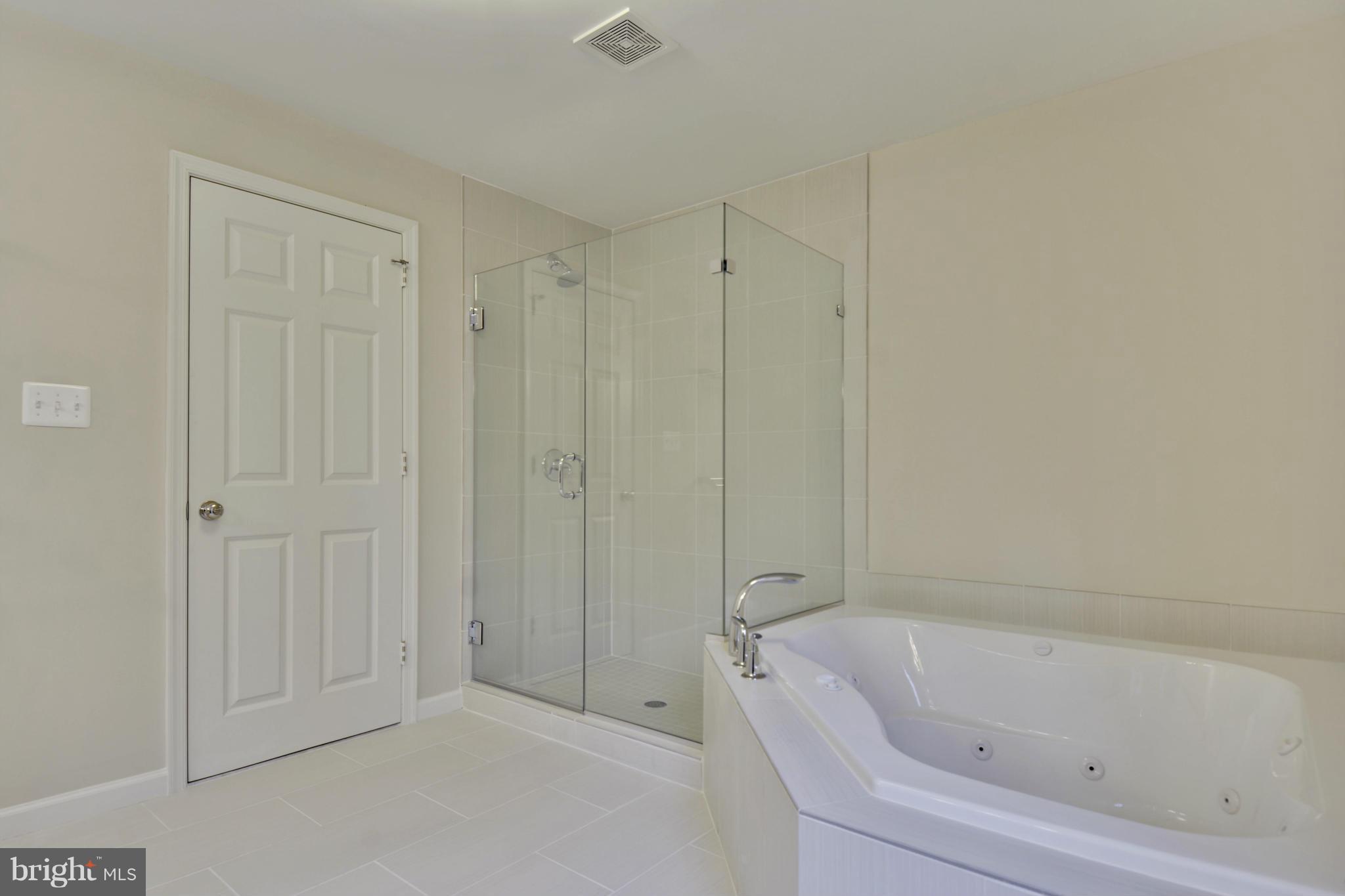 WESTPHALIA WOODS - Residential