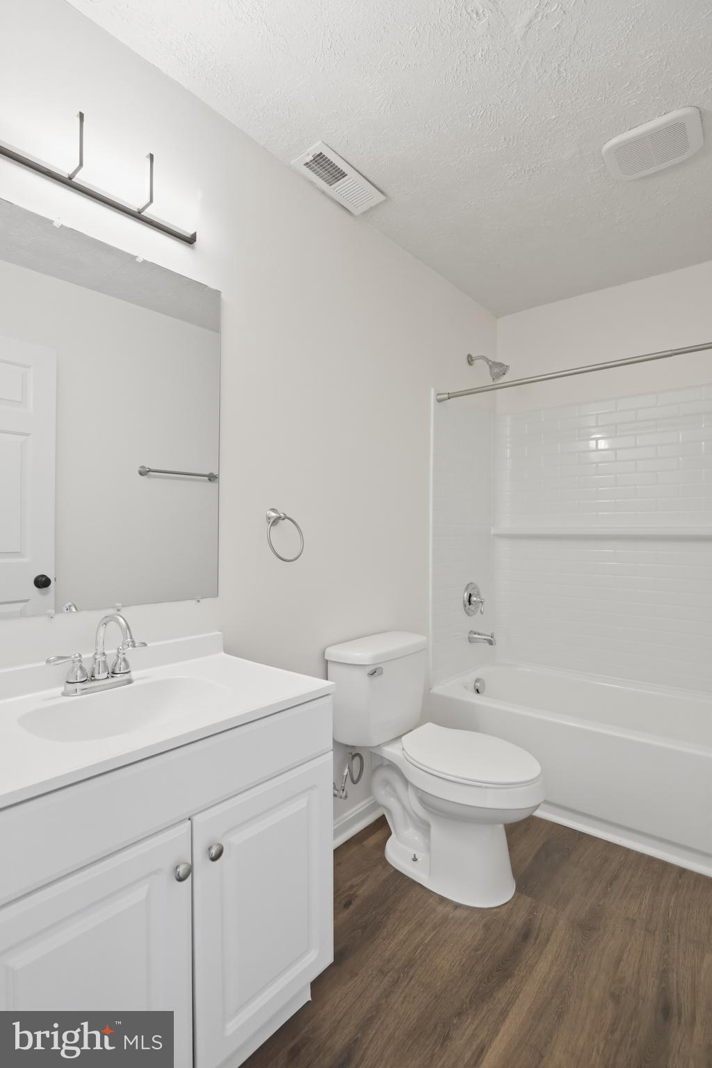 CHARLESTOWN COMMONS - Residential