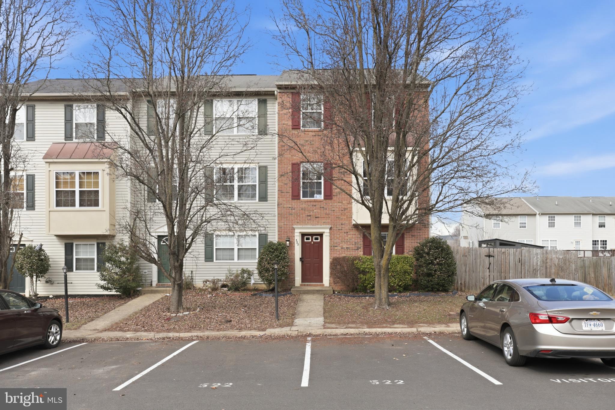 CHARLESTOWN COMMONS - Residential