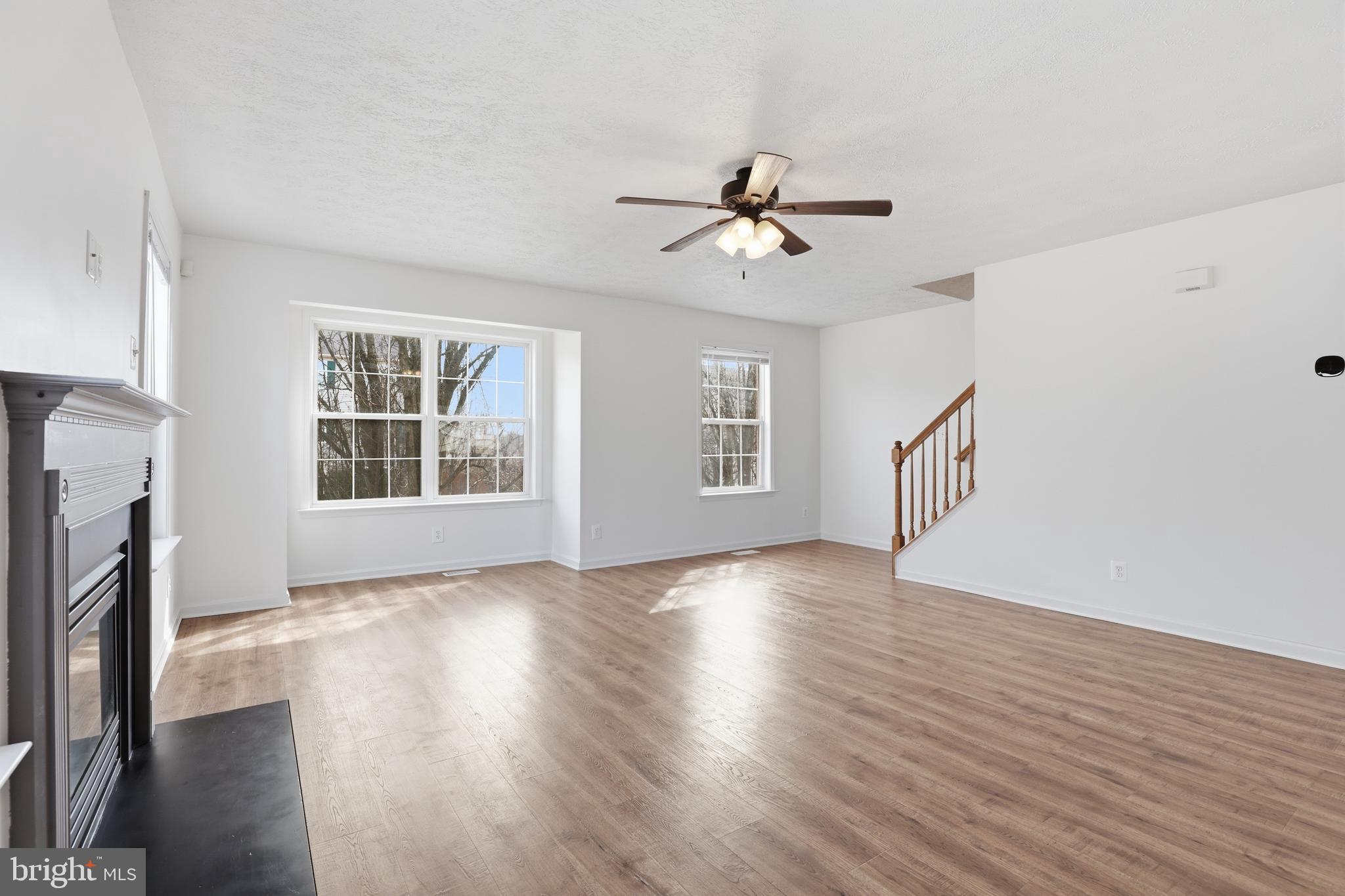 CHARLESTOWN COMMONS - Residential